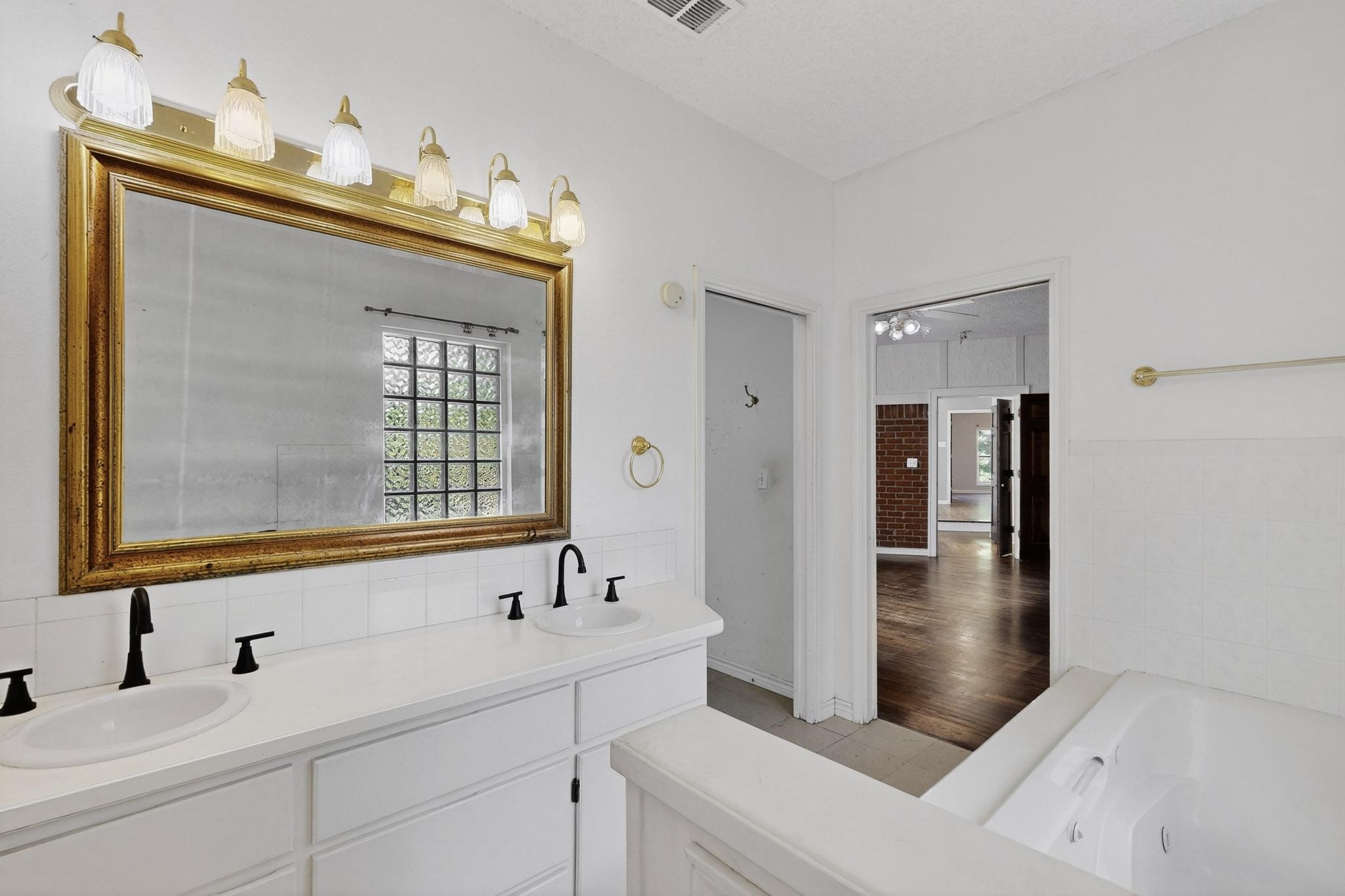 1201 Marlborough Drive