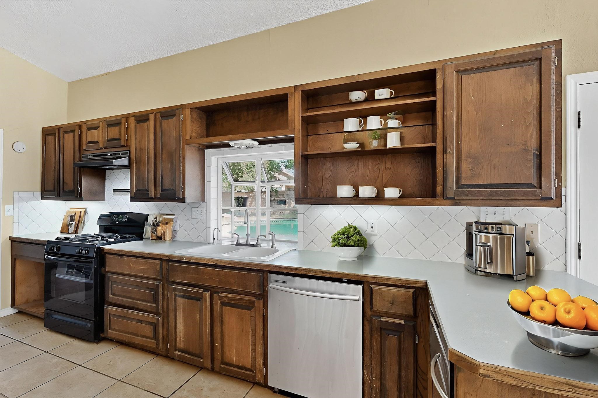 1201 Marlborough Drive