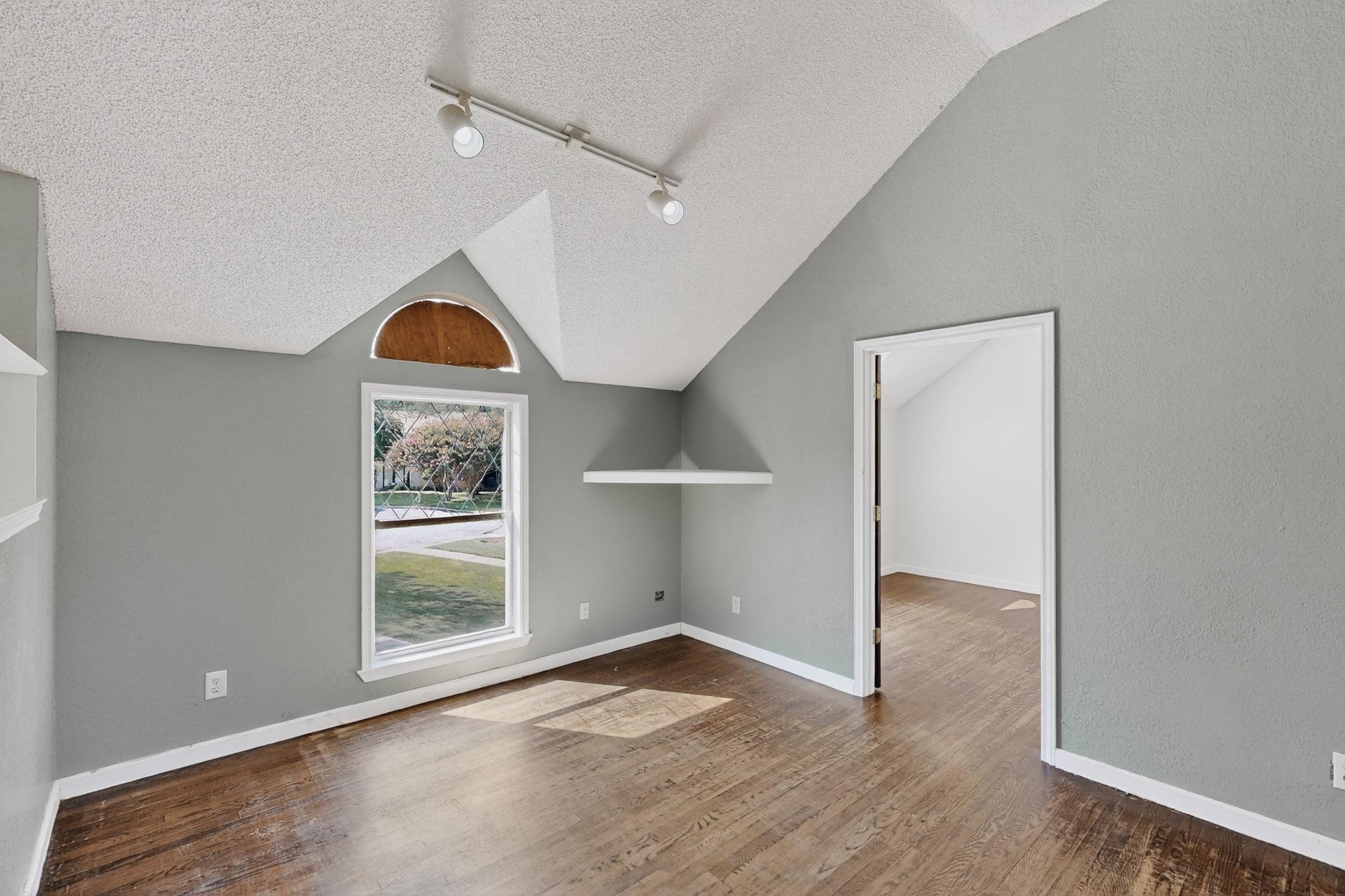 1201 Marlborough Drive