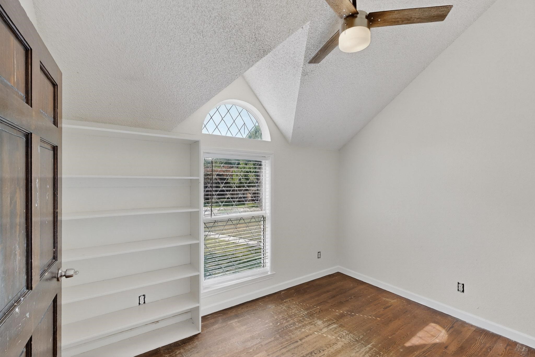 1201 Marlborough Drive