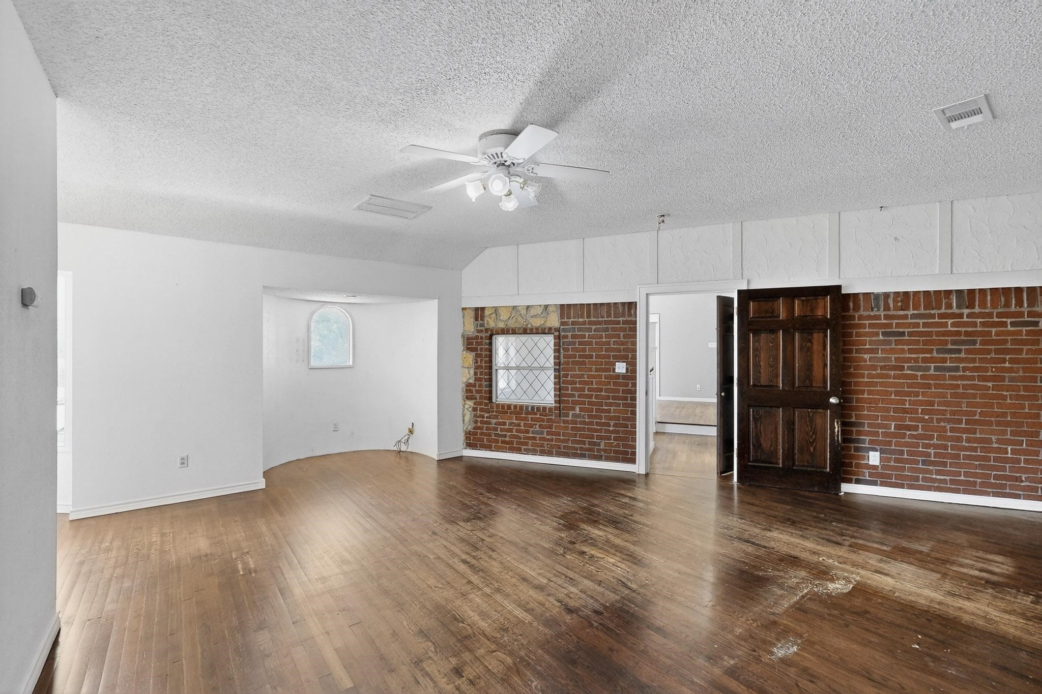 1201 Marlborough Drive