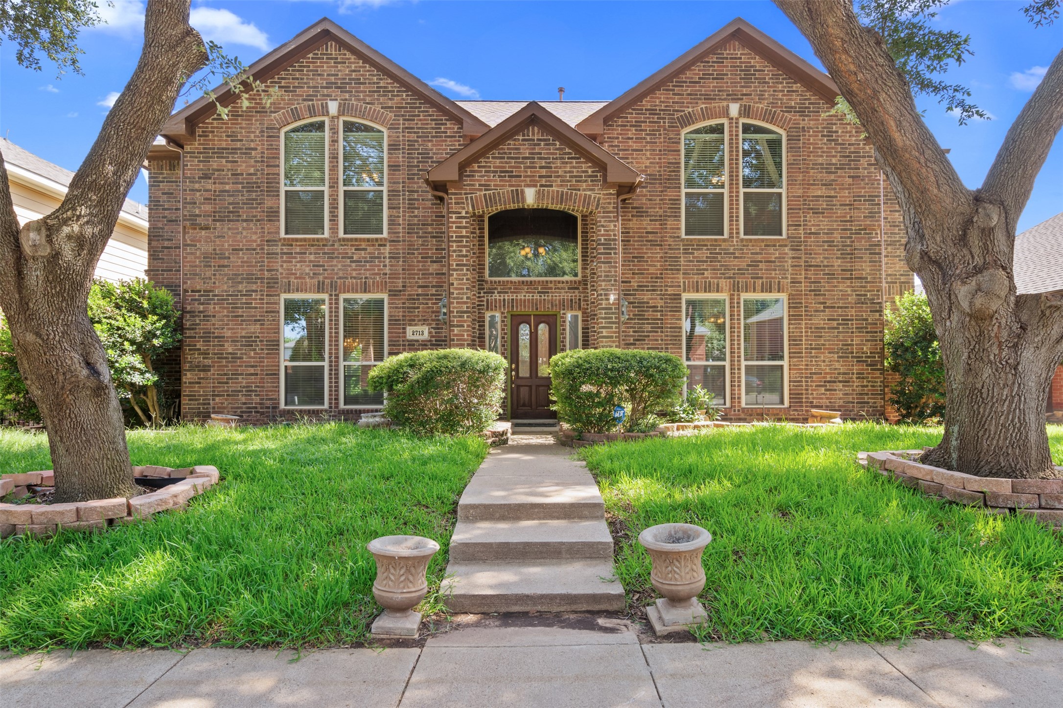 2713 Water Oak Drive