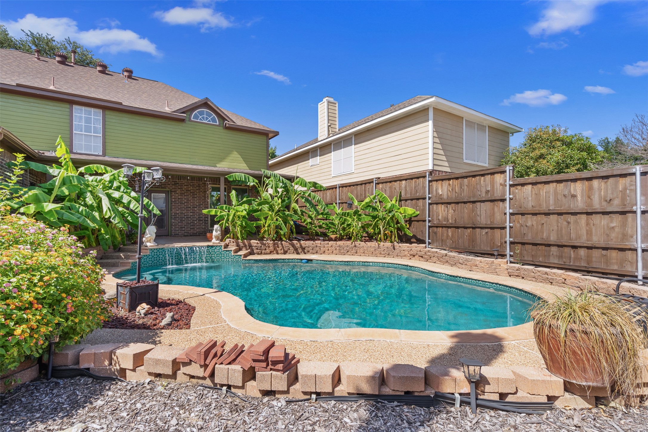 2713 Water Oak Drive