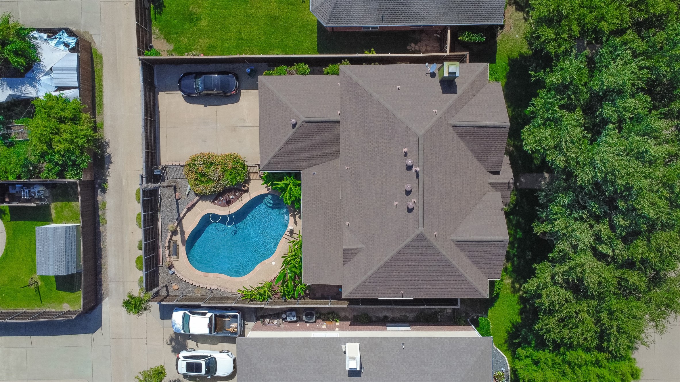 2713 Water Oak Drive