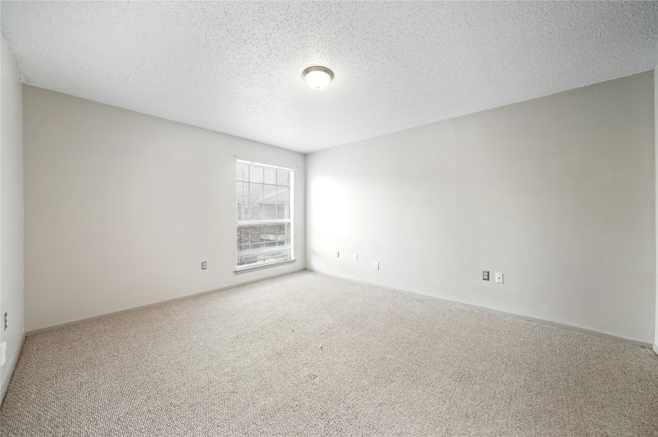 12484 Abrams Road 1724