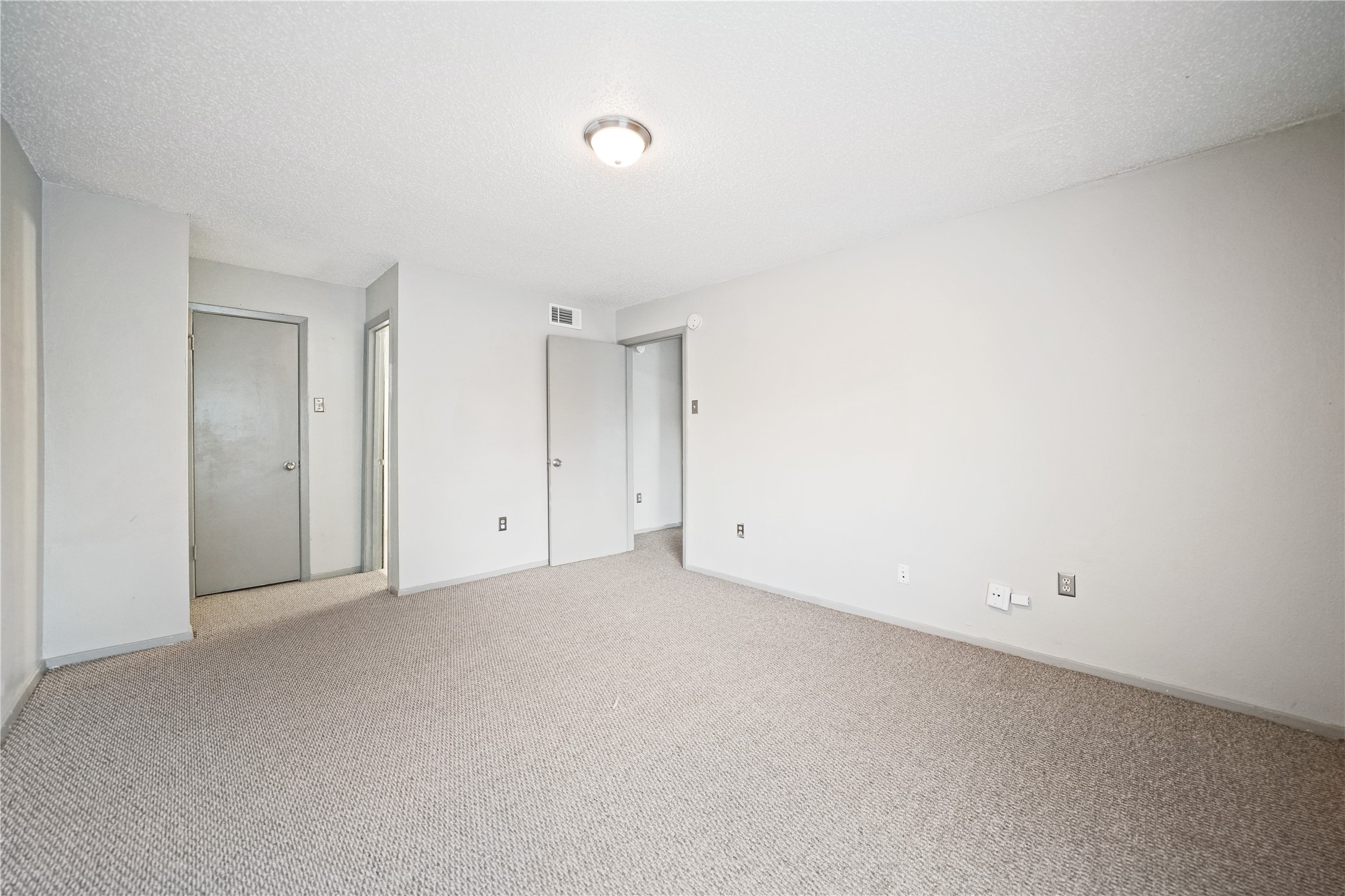 12484 Abrams Road 1724