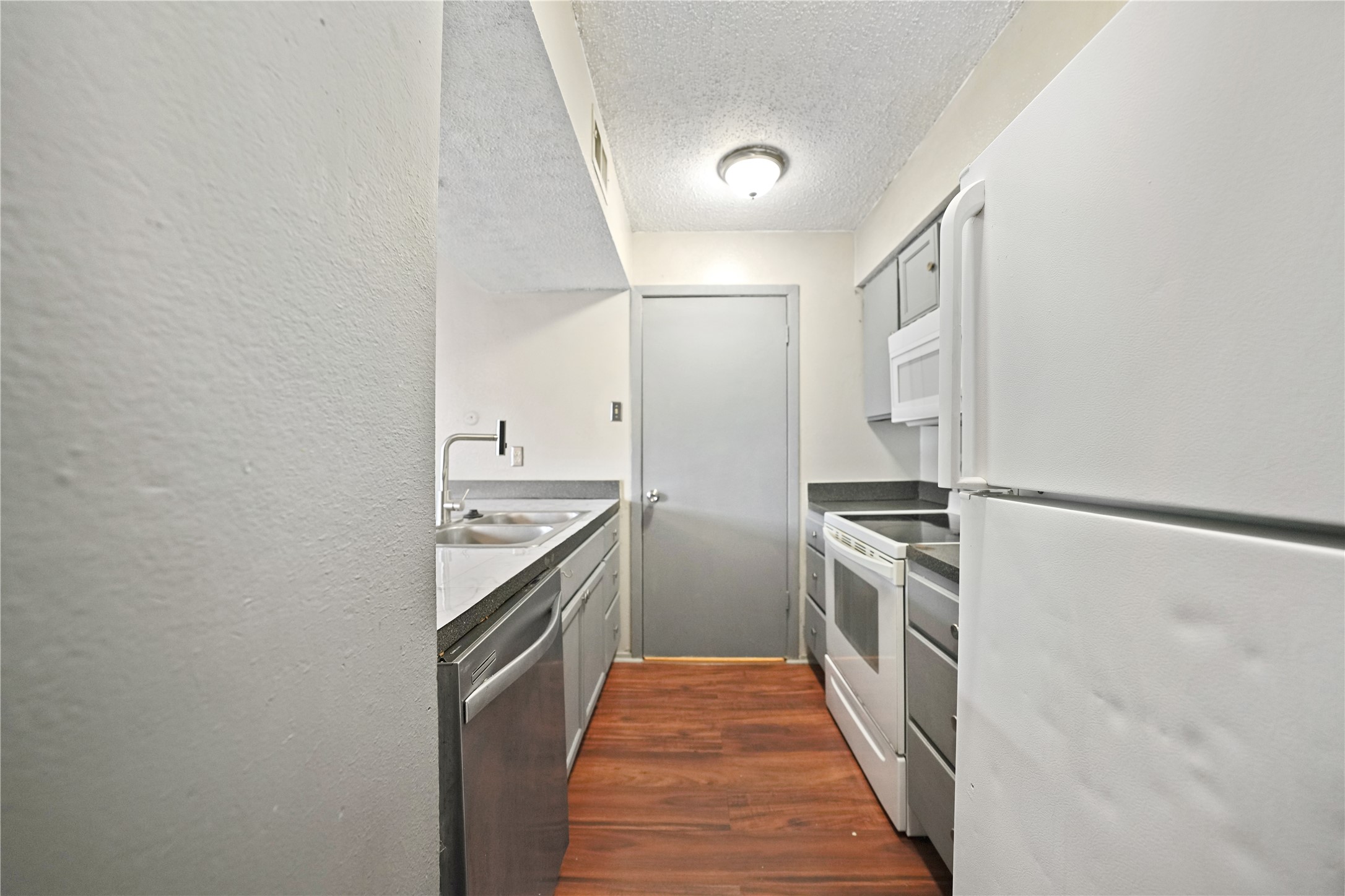 12484 Abrams Road 1724