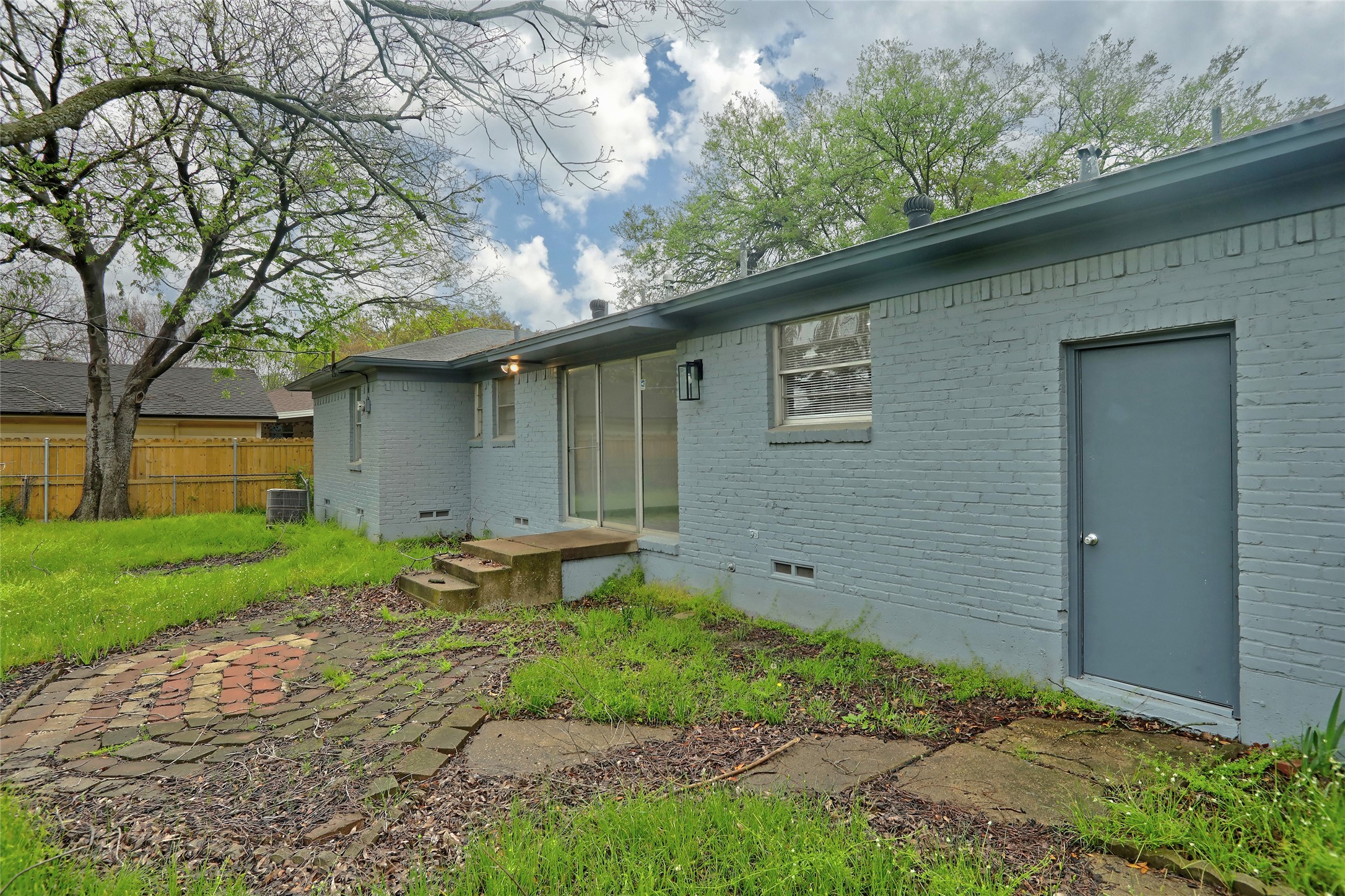 11057 Delford Circle