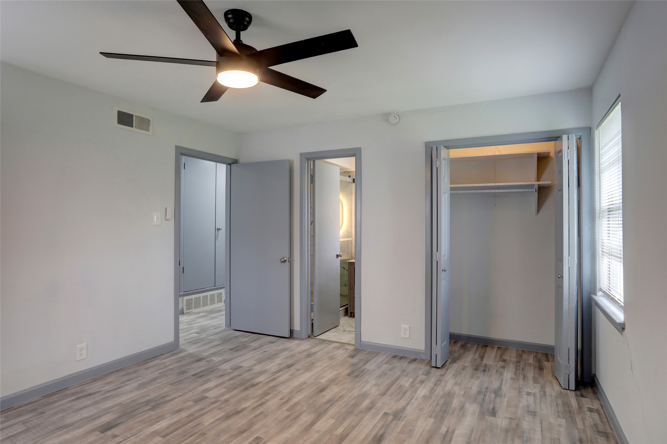 11057 Delford Circle