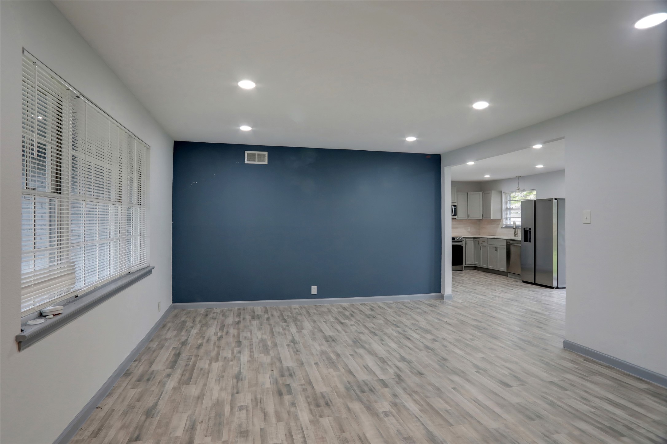 11057 Delford Circle