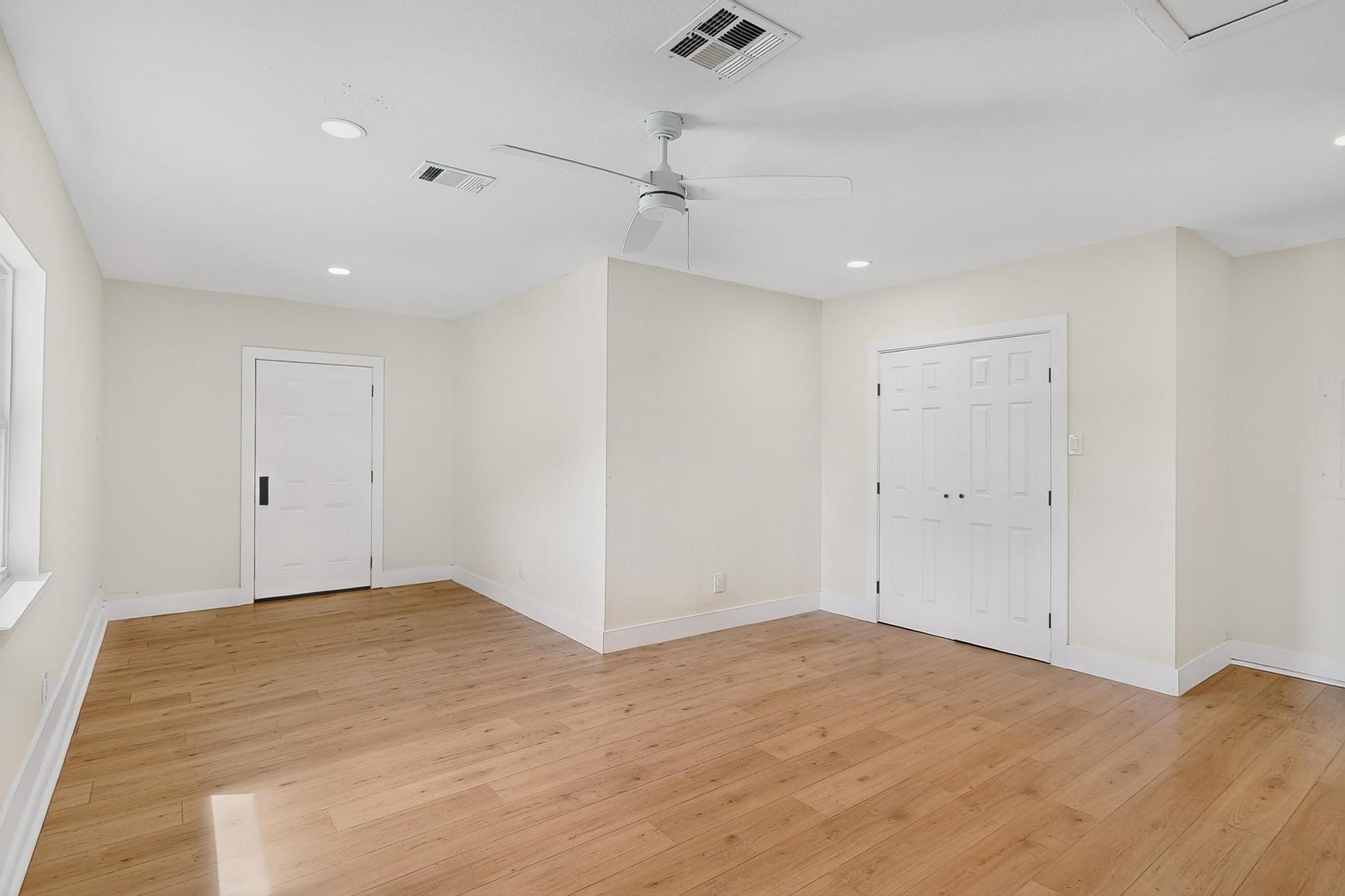 5920 Keeneland Parkway