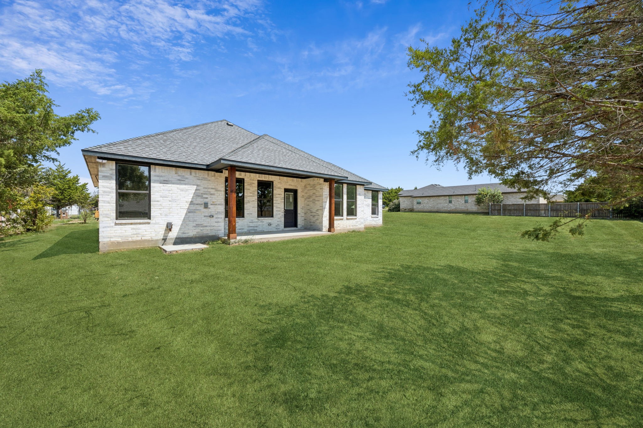 113 E Southbrook Drive