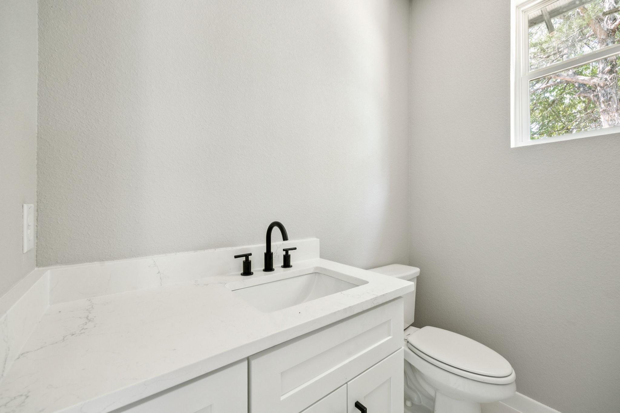 113 E Southbrook Drive