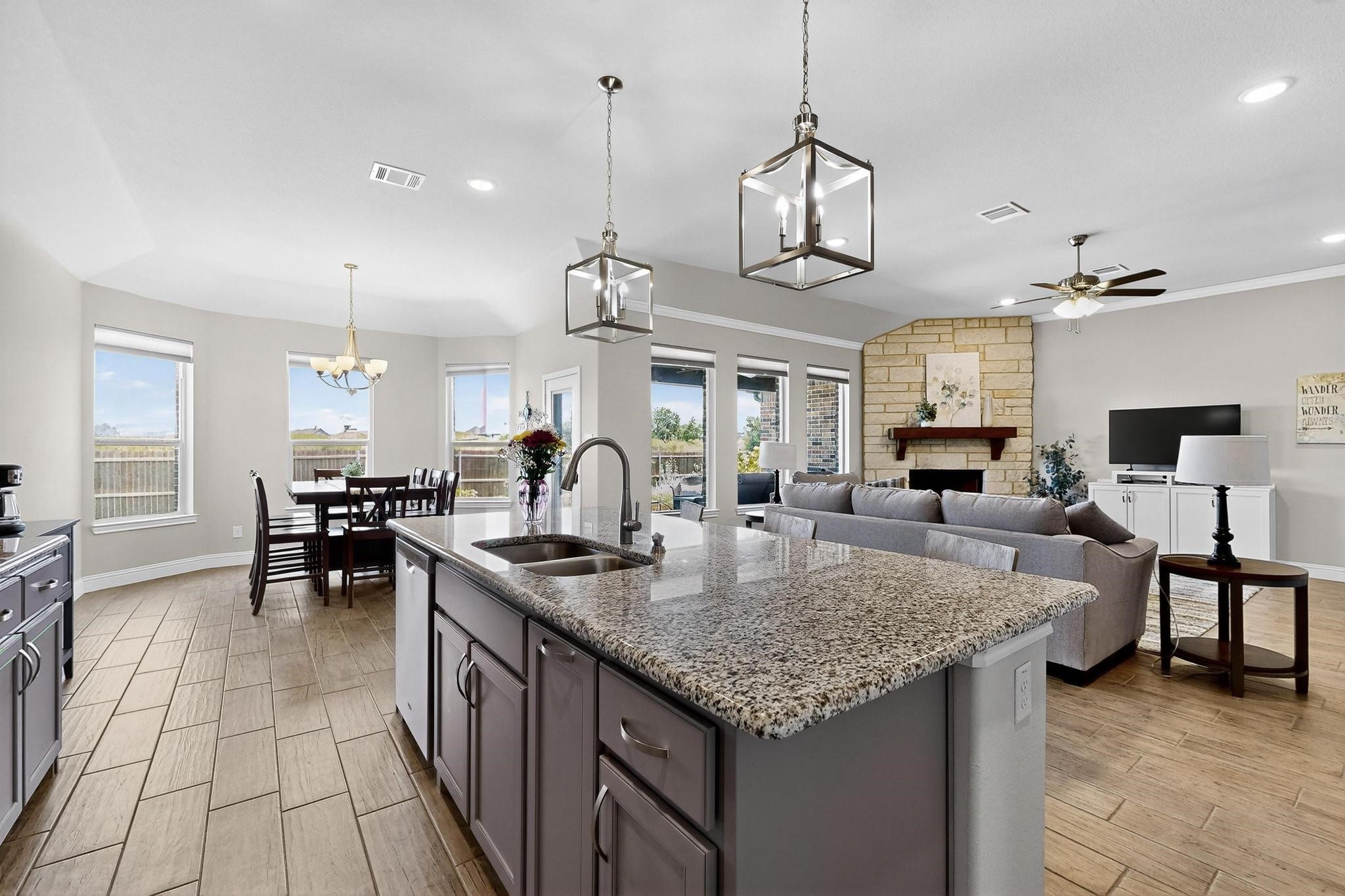 2124 Pepperdine Drive