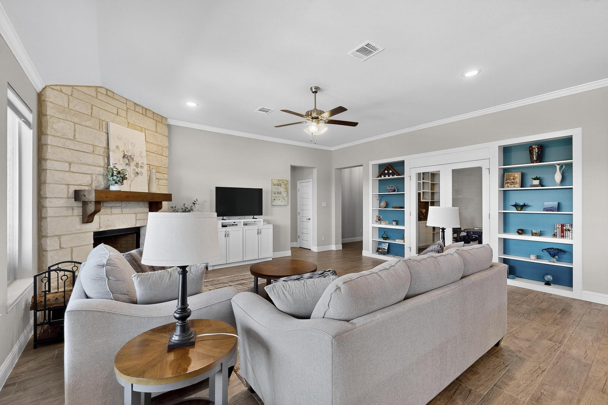 2124 Pepperdine Drive