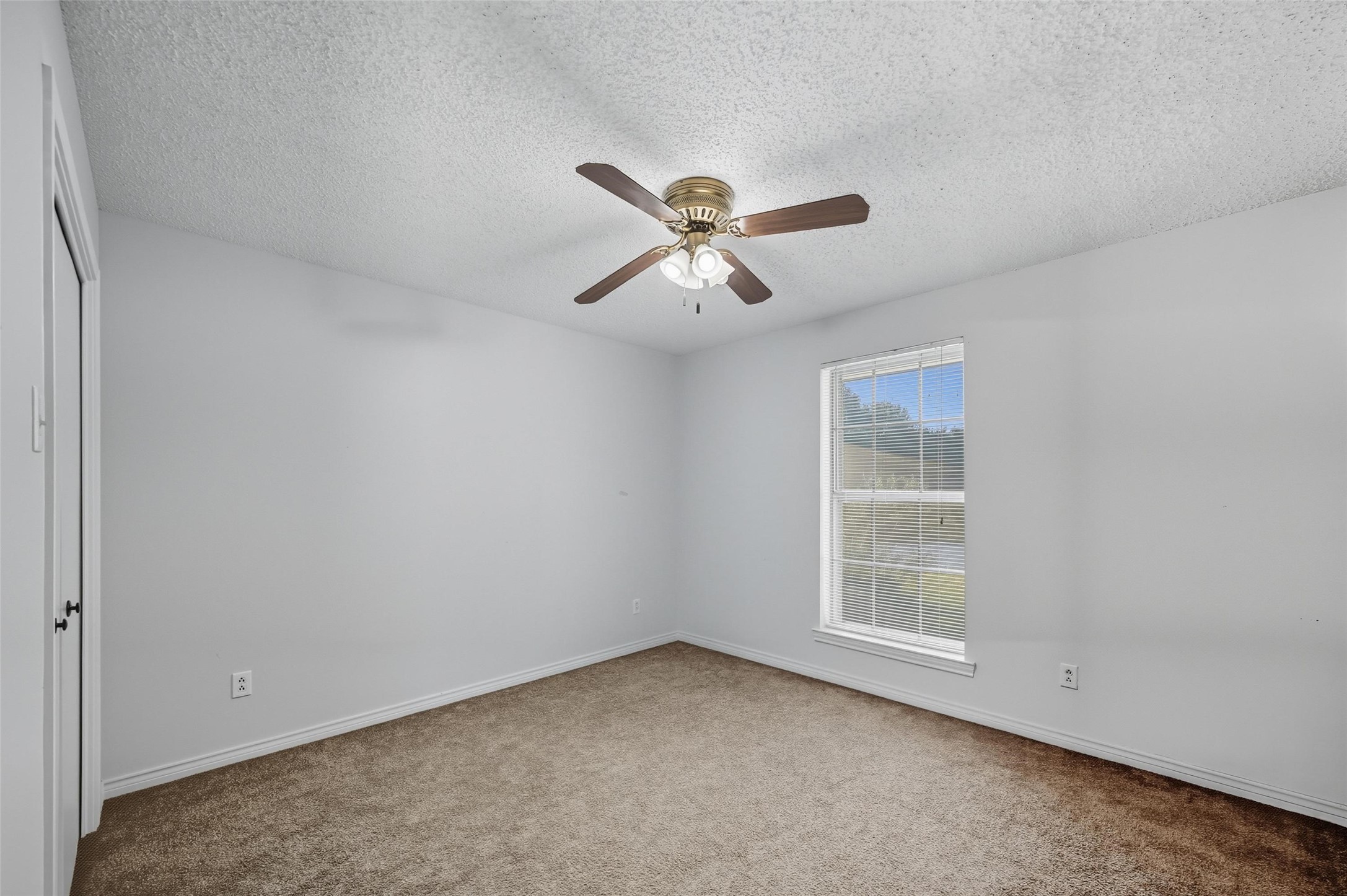 1205 Columbine Drive