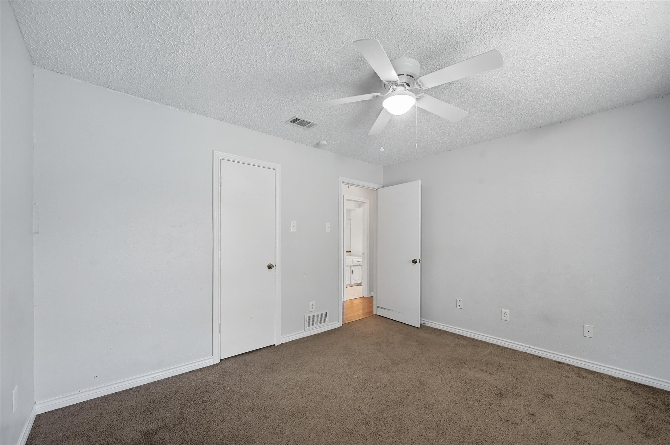 1205 Columbine Drive