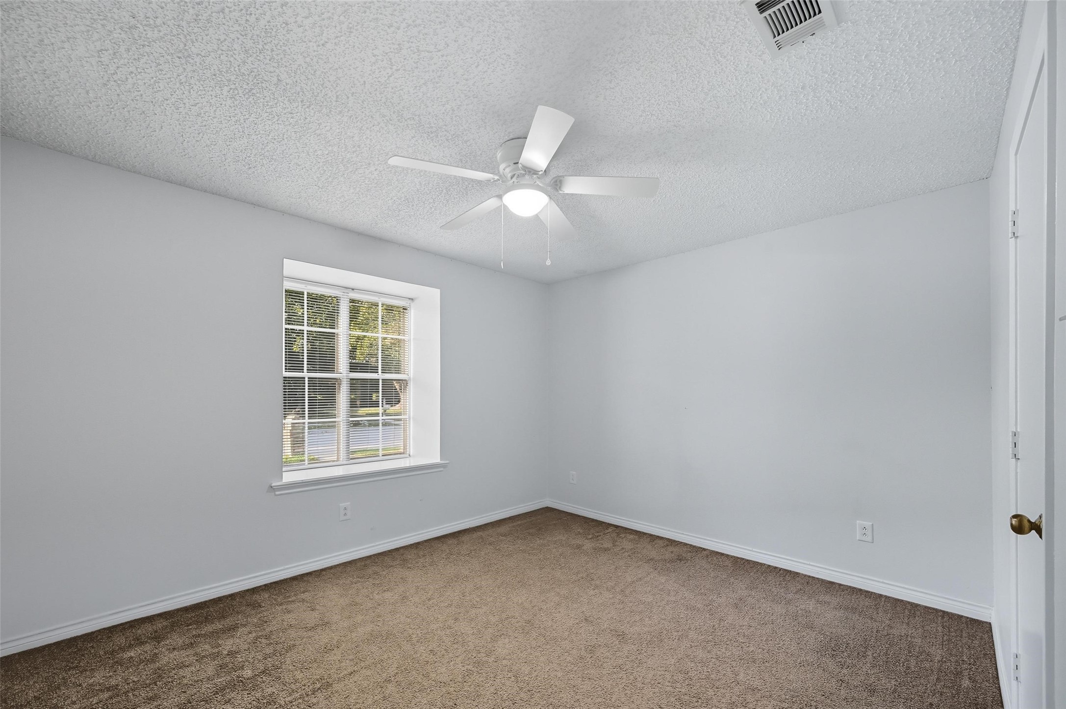 1205 Columbine Drive