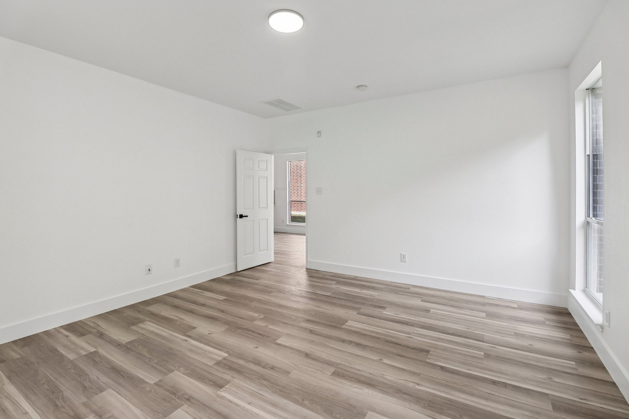 7242 Summit Parc