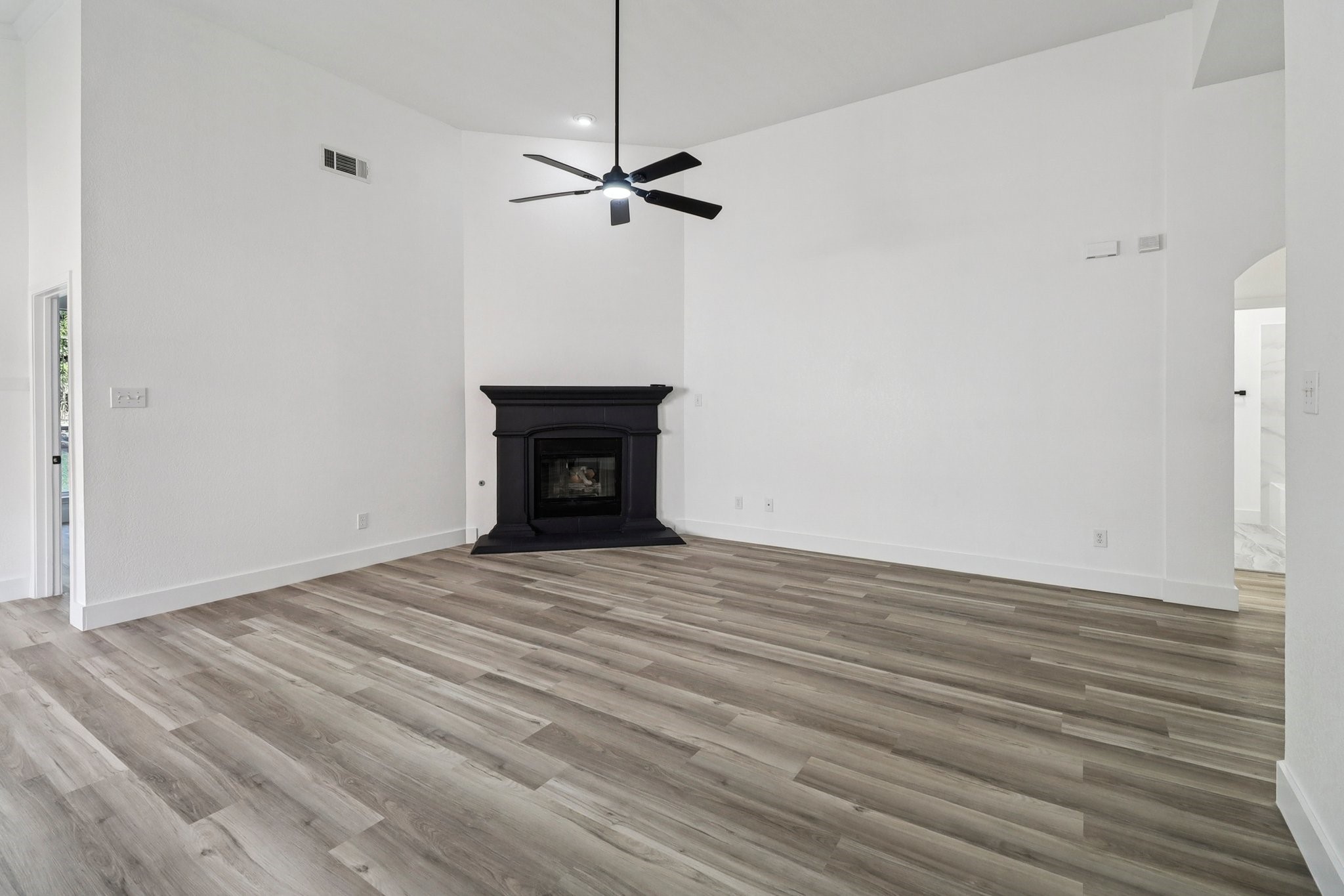 7242 Summit Parc