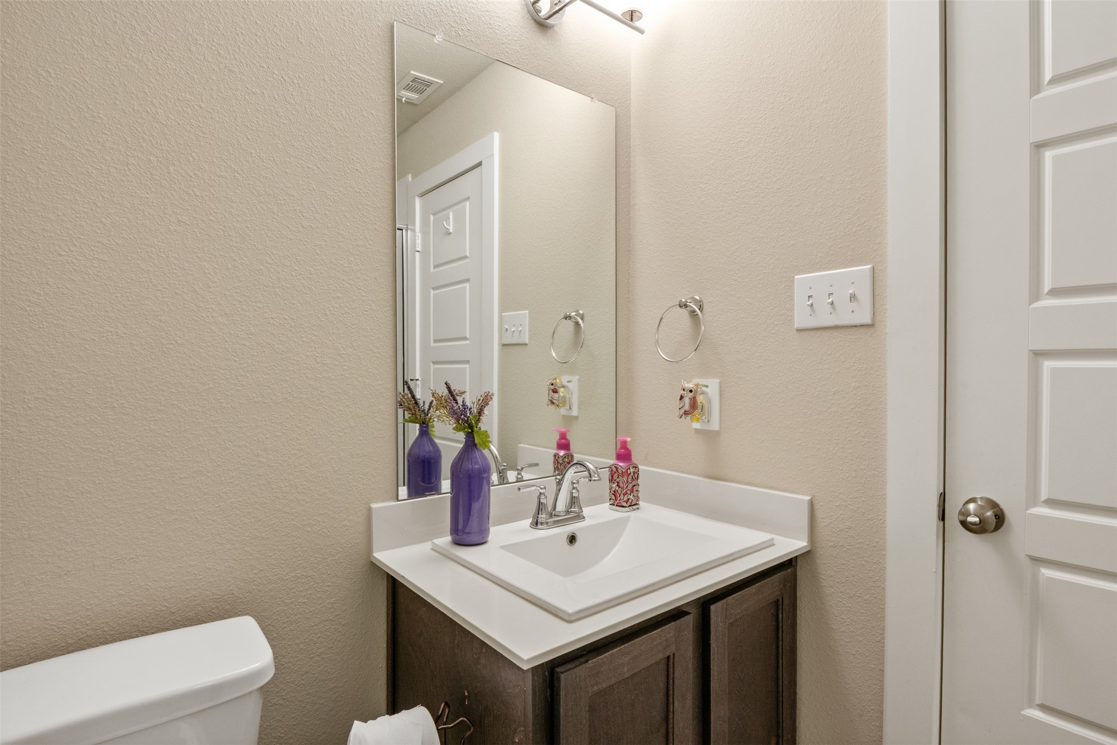 618 Congressional Avenue