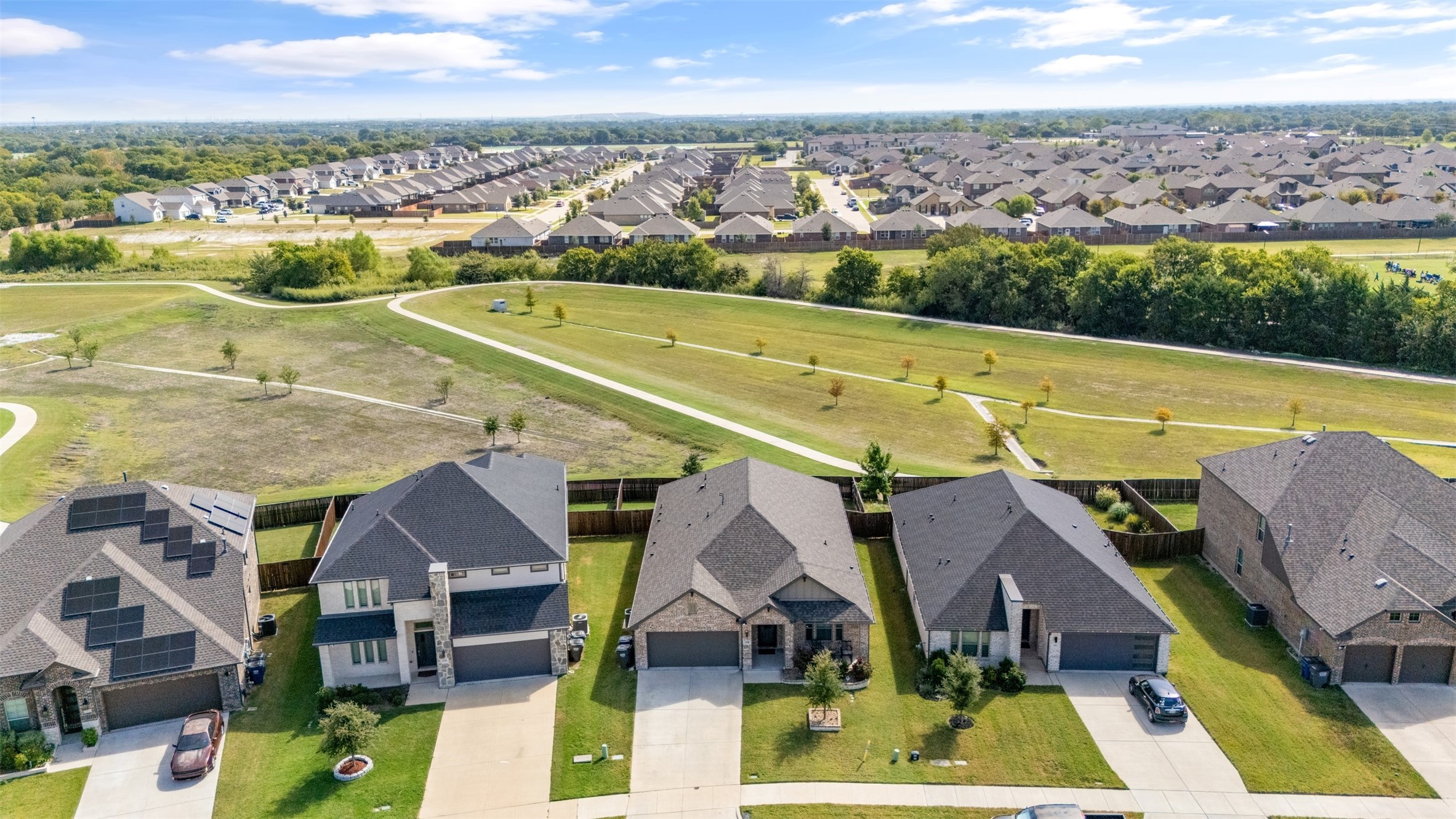 618 Congressional Avenue