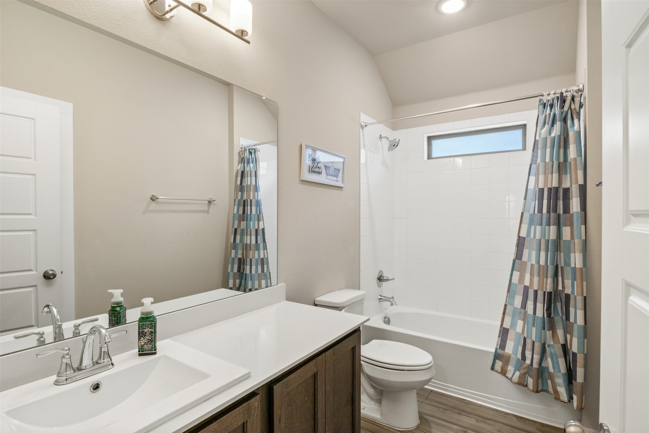 618 Congressional Avenue