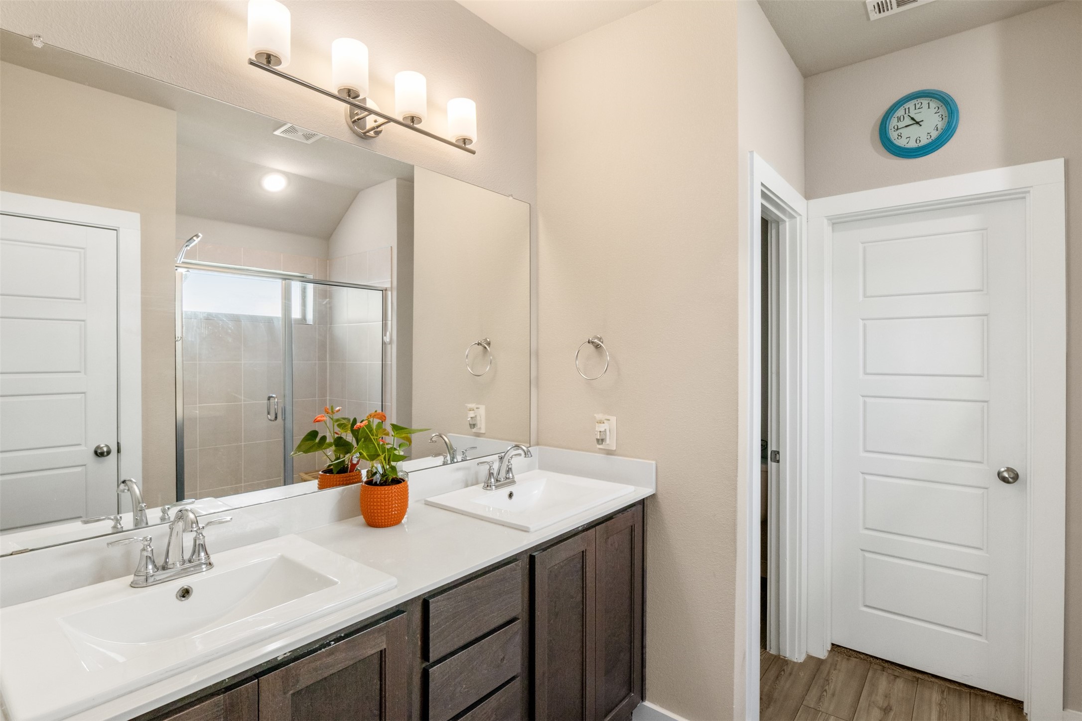 618 Congressional Avenue