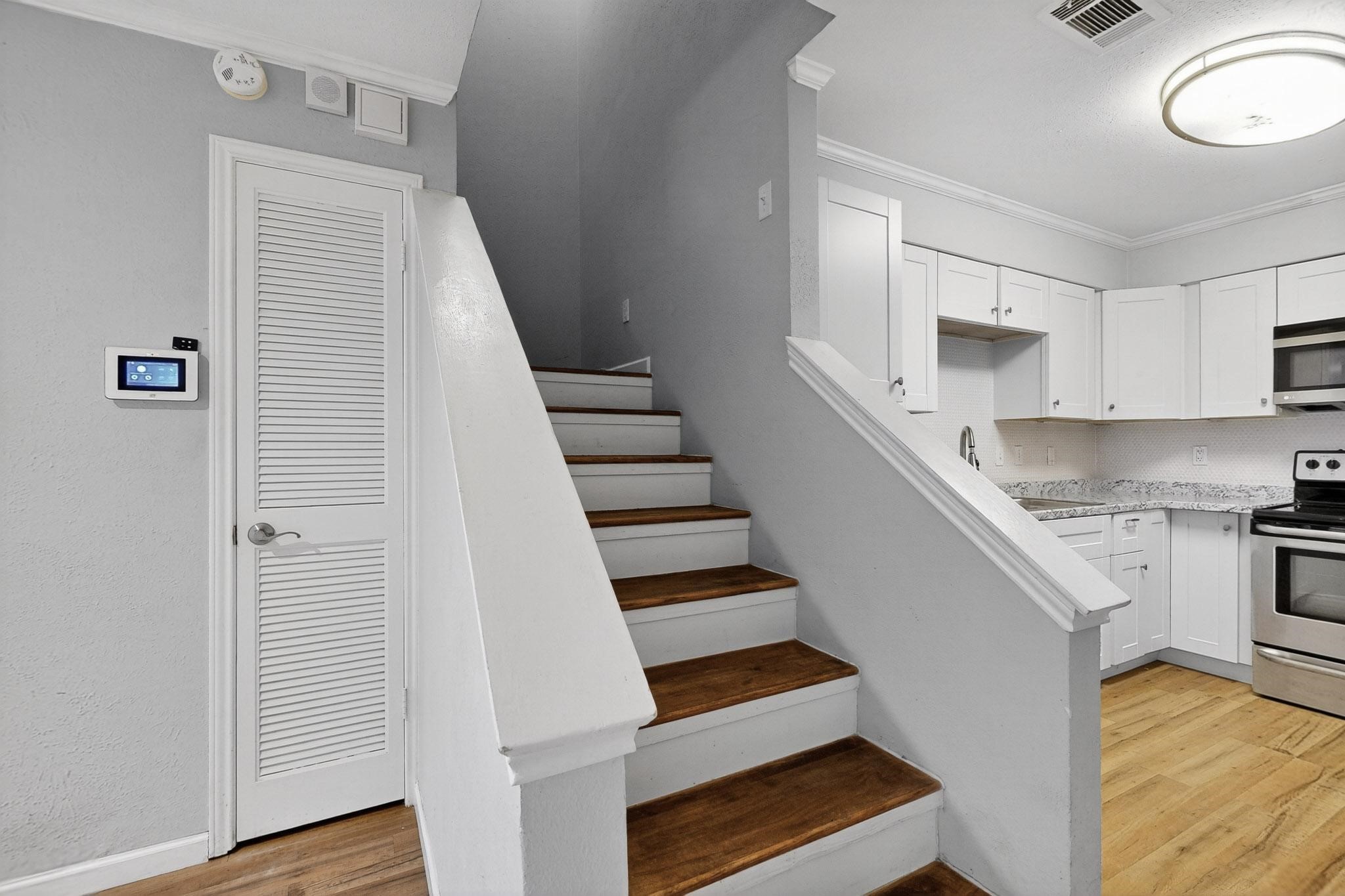 5718 Marvin Loving Drive 117