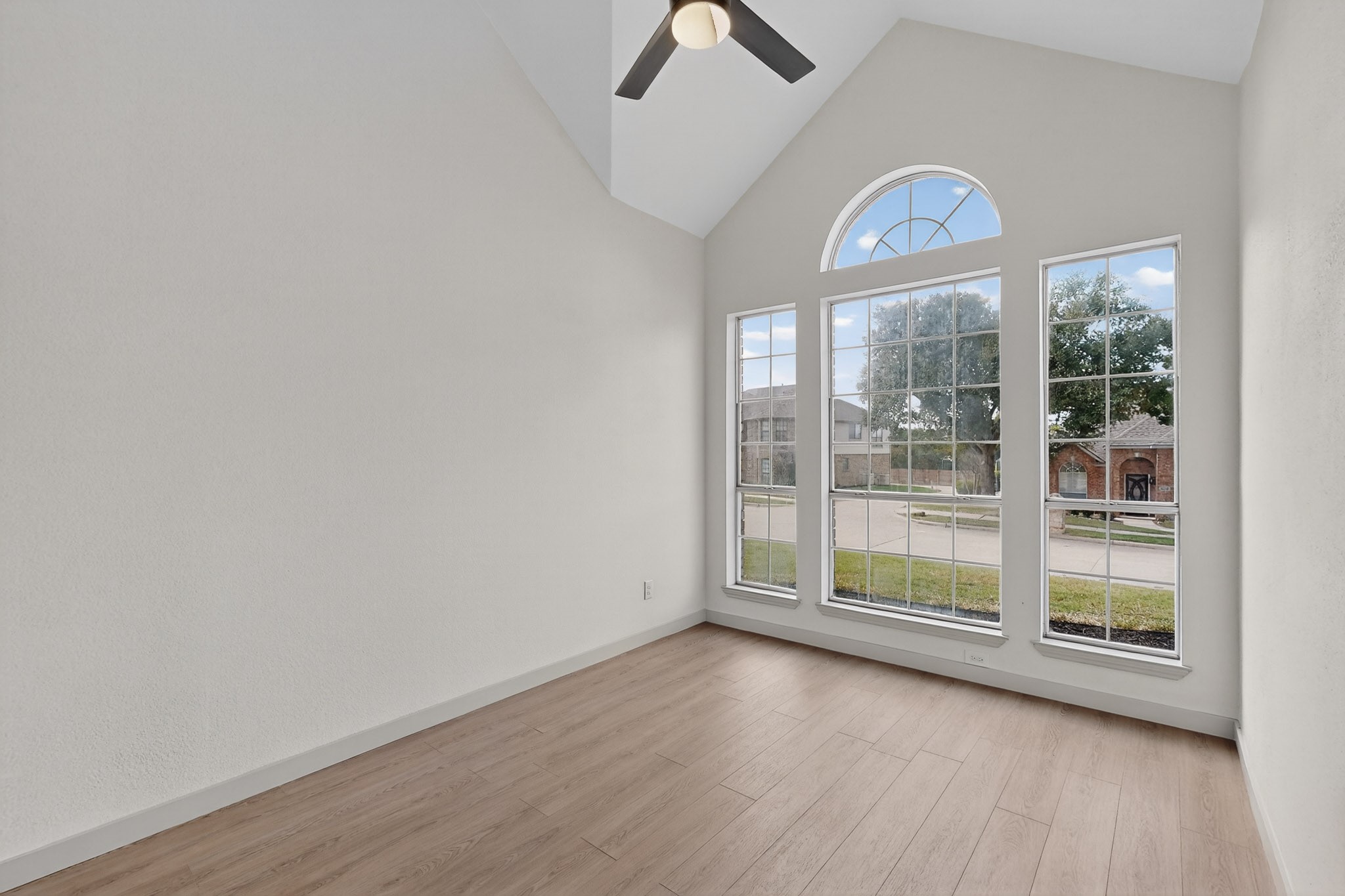 2249 Cross Timber Drive