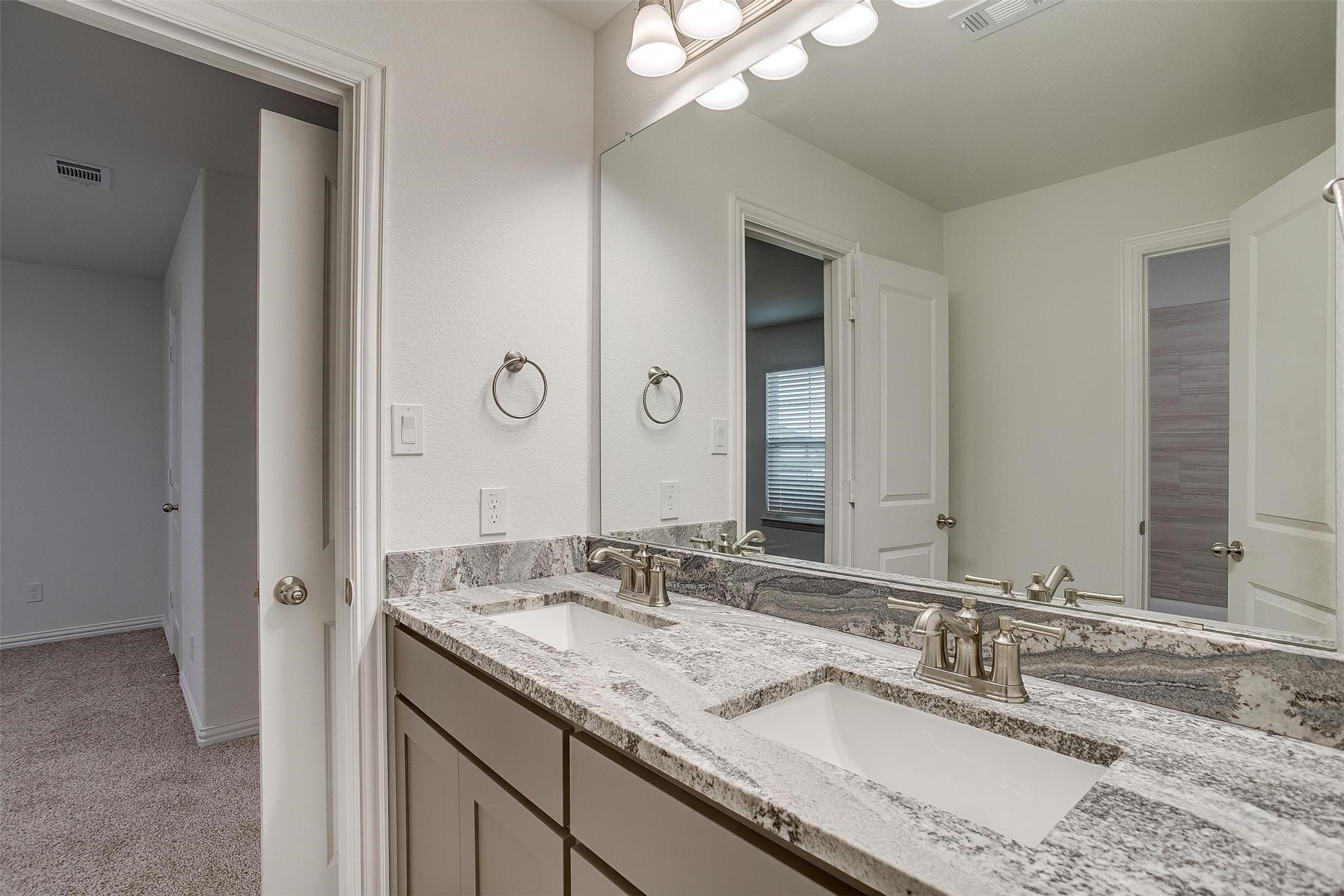 5716 High Plains Trail