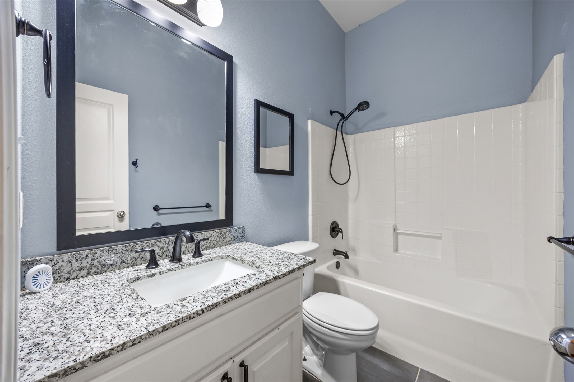 908 Ryanfield Court