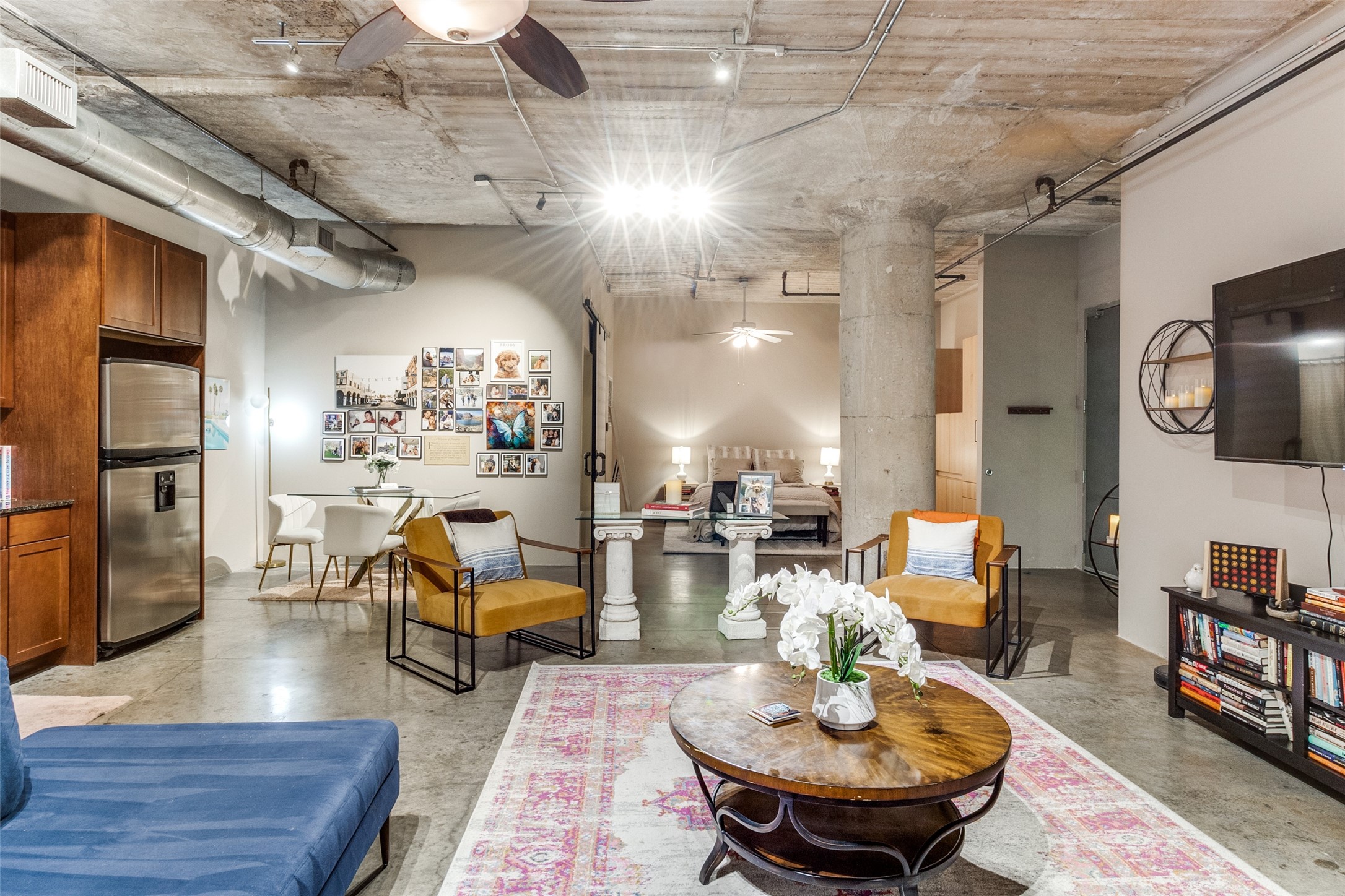 1122 Jackson Street 821