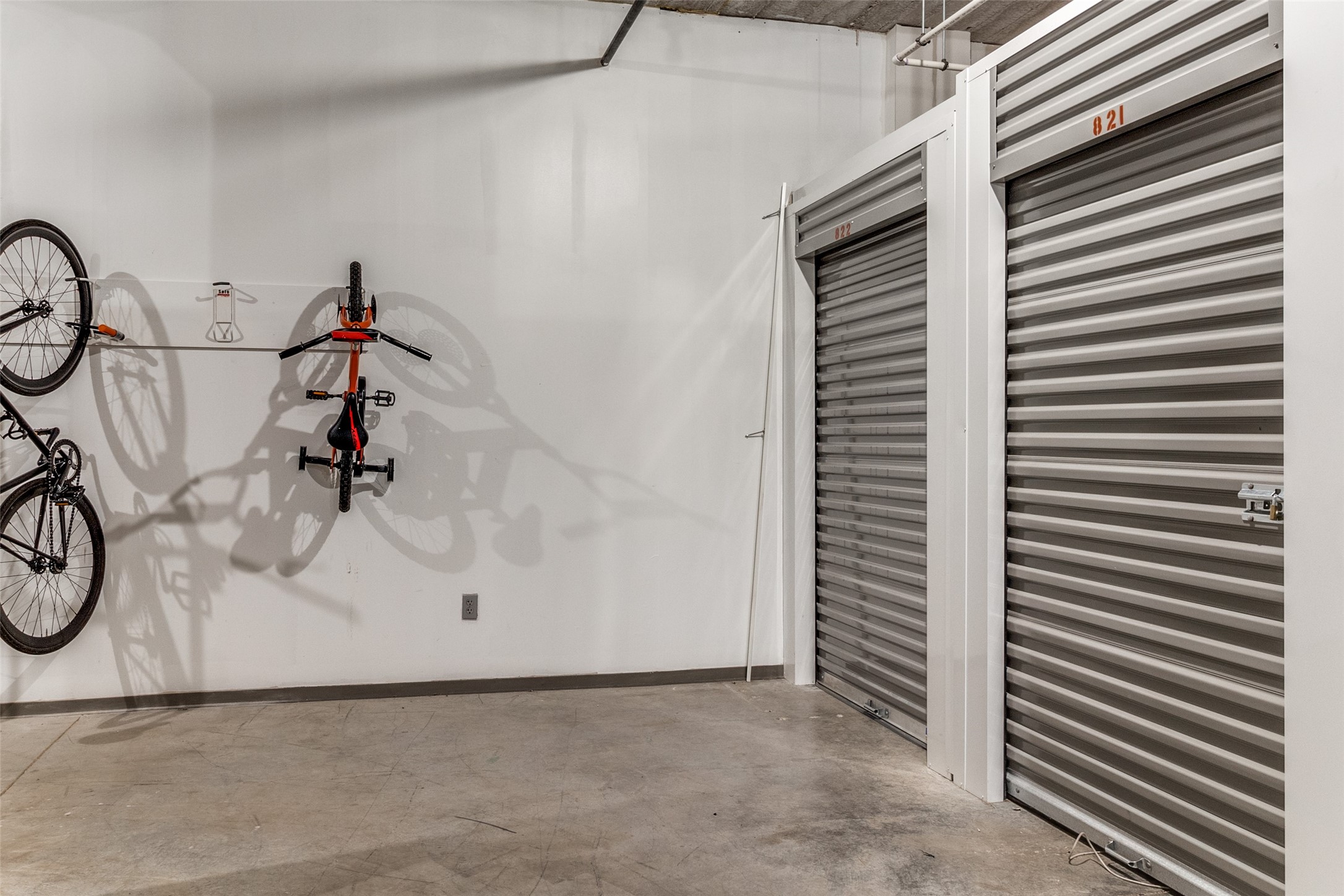 1122 Jackson Street 821