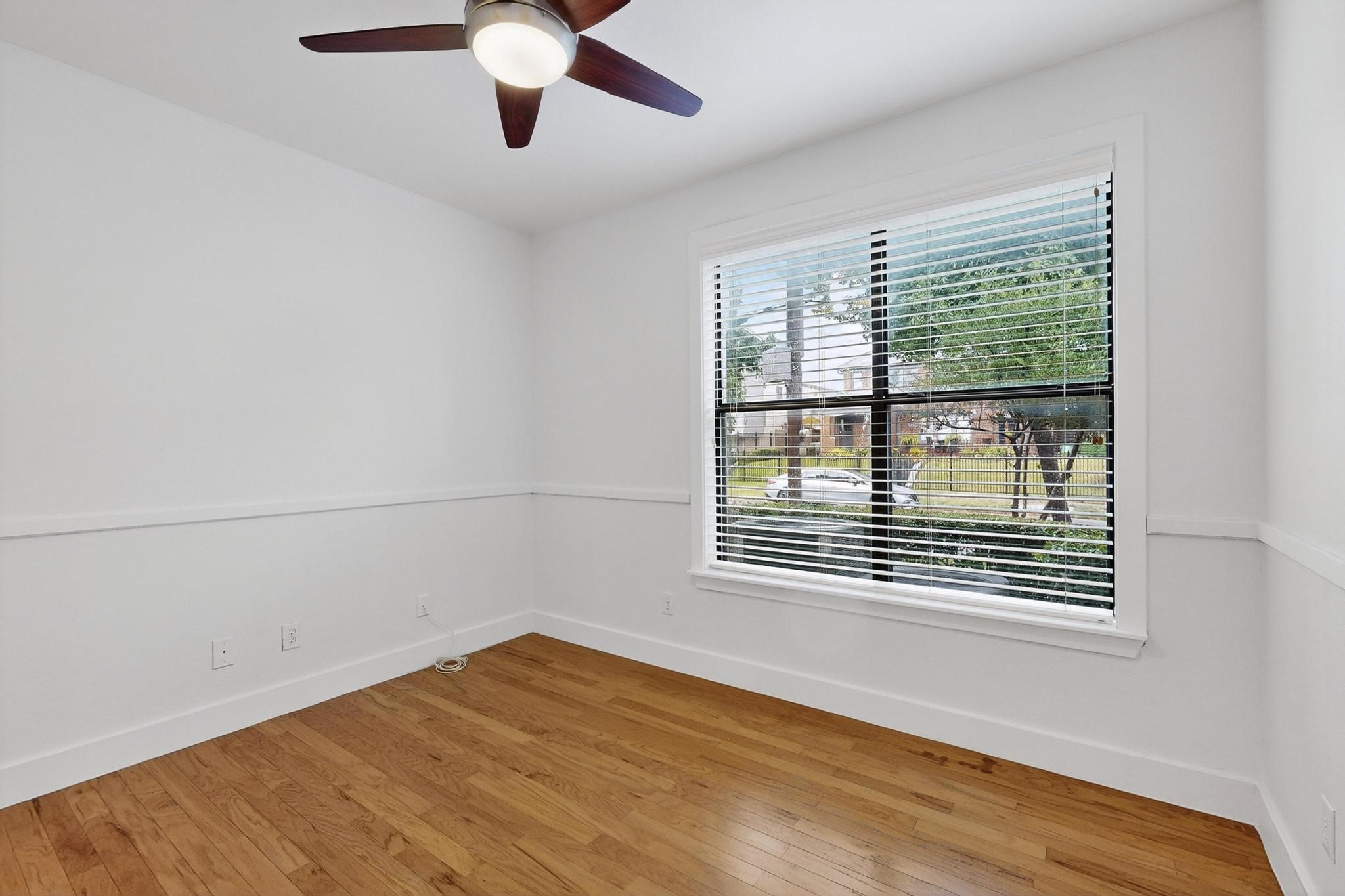 4211 Rawlins Street 528