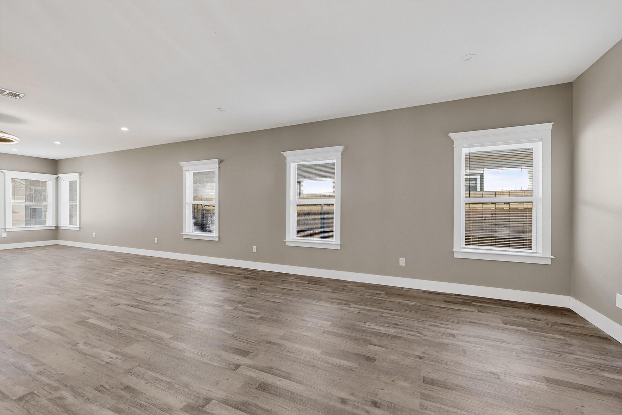 1221 S Rockwall Avenue