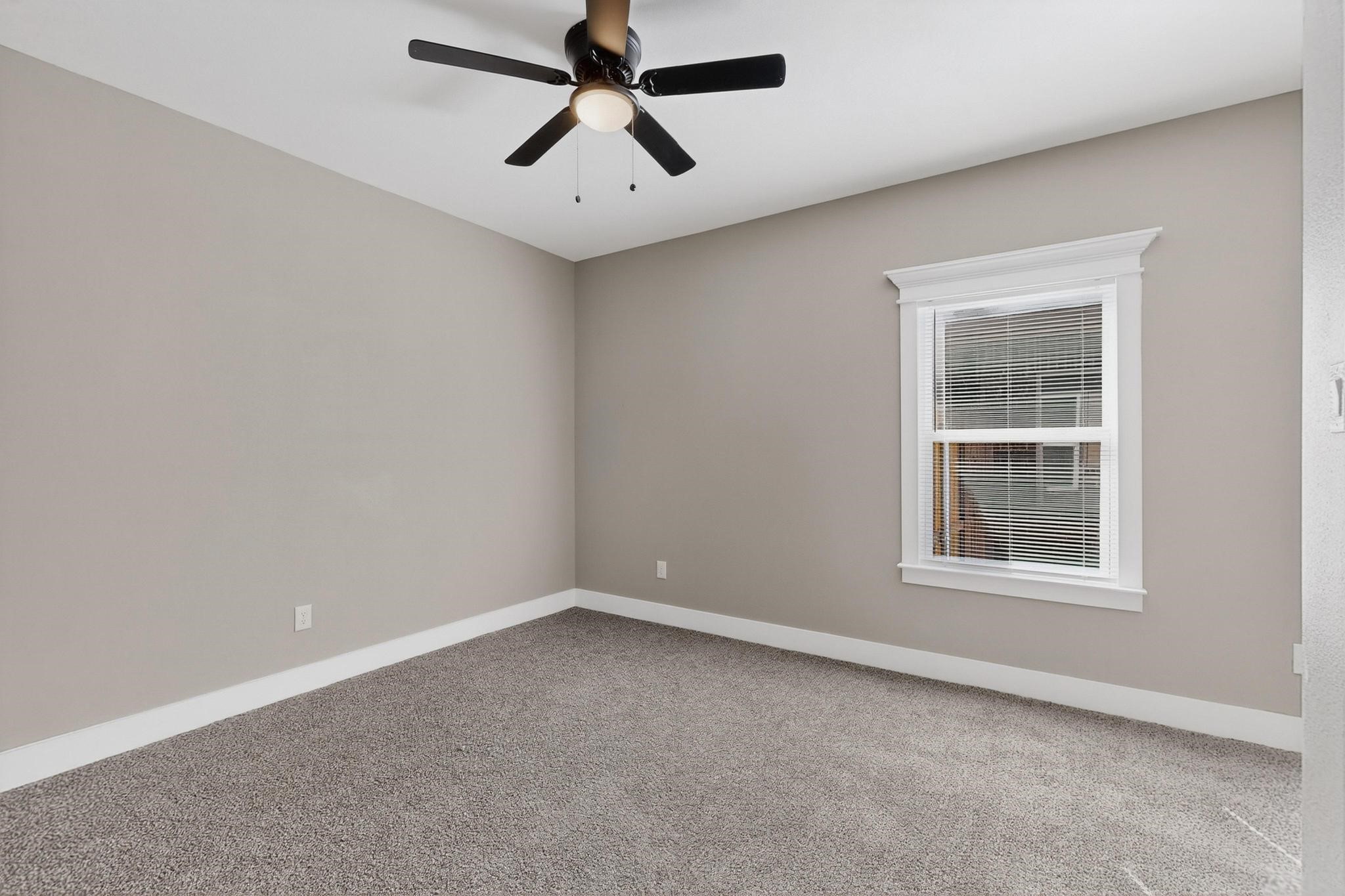 1221 S Rockwall Avenue