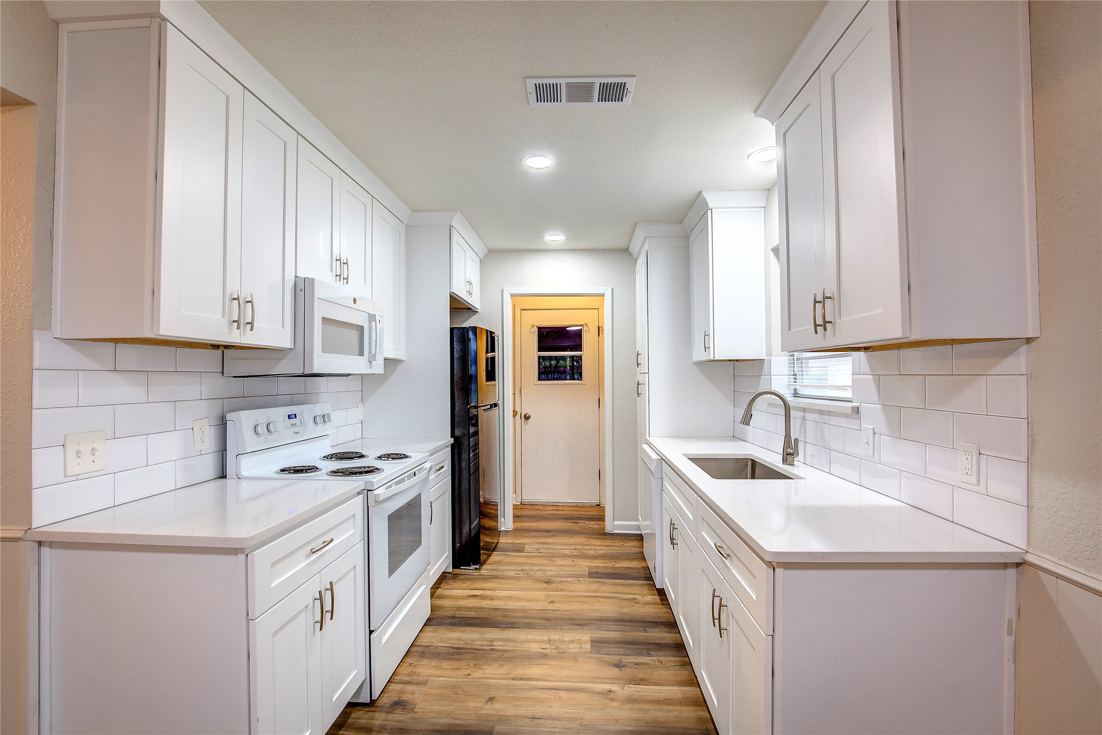 3049 Valley Forge Trail