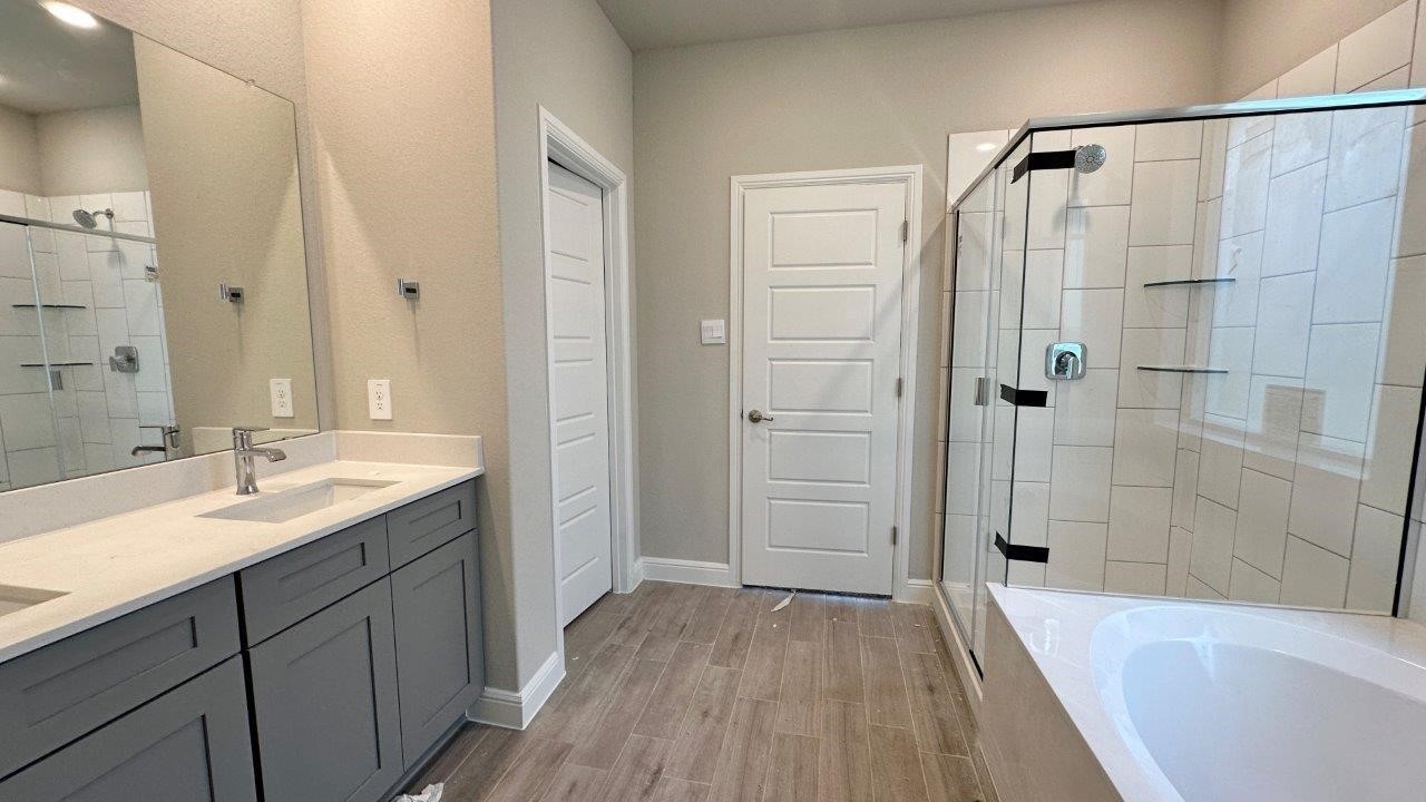 10856 BLACK ONYX Drive