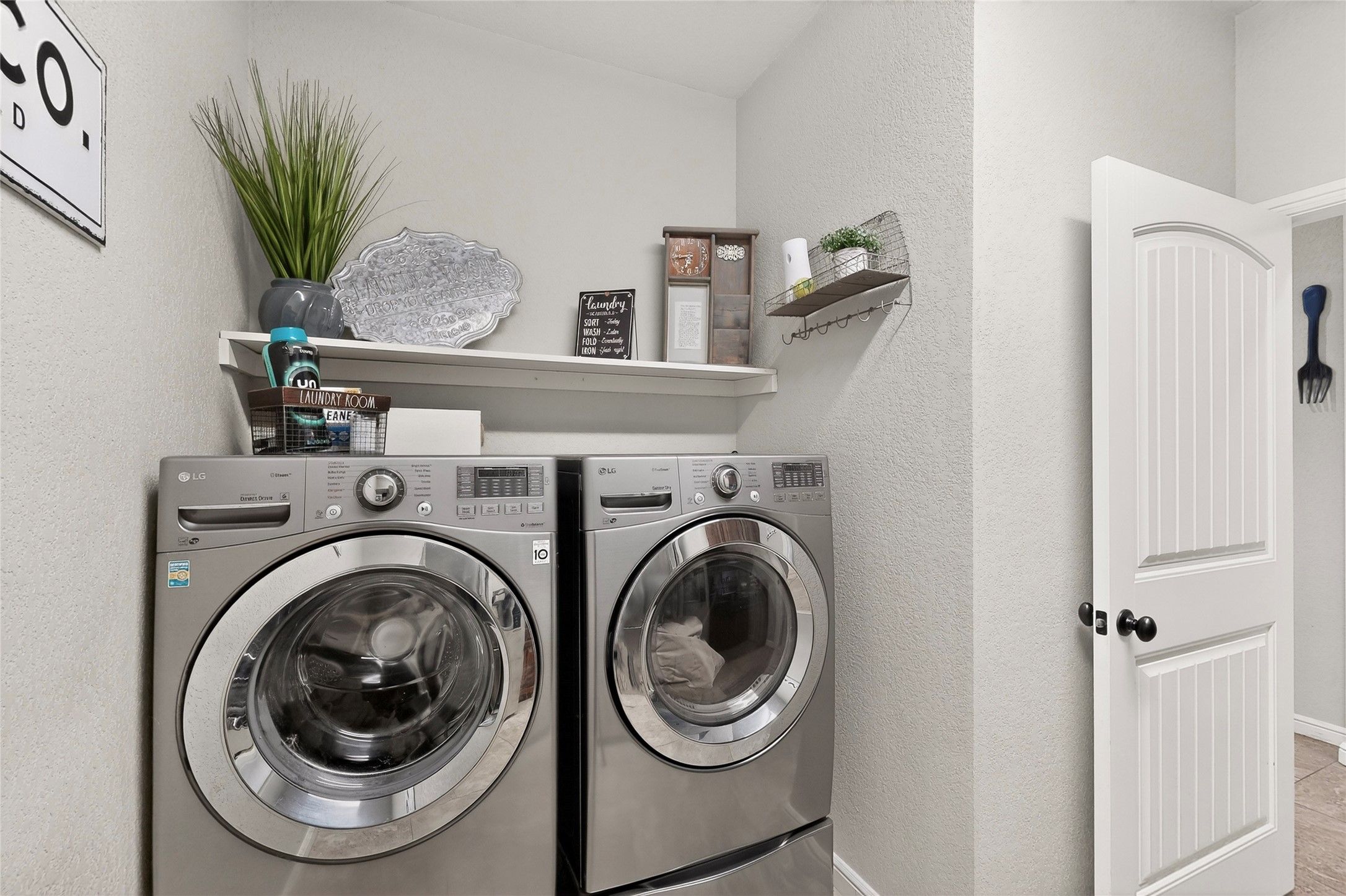 3443 Abes Landing Drive