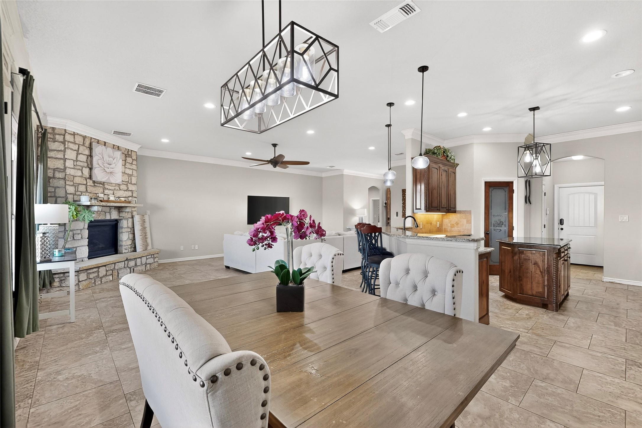 3443 Abes Landing Drive