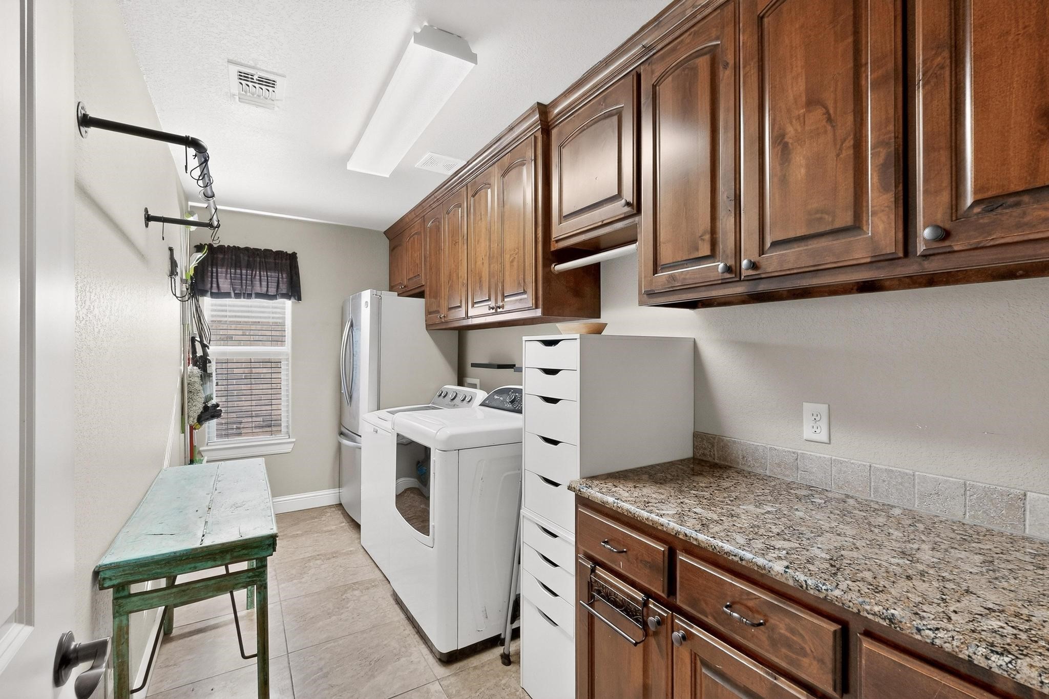 3445 Abes Landing Drive