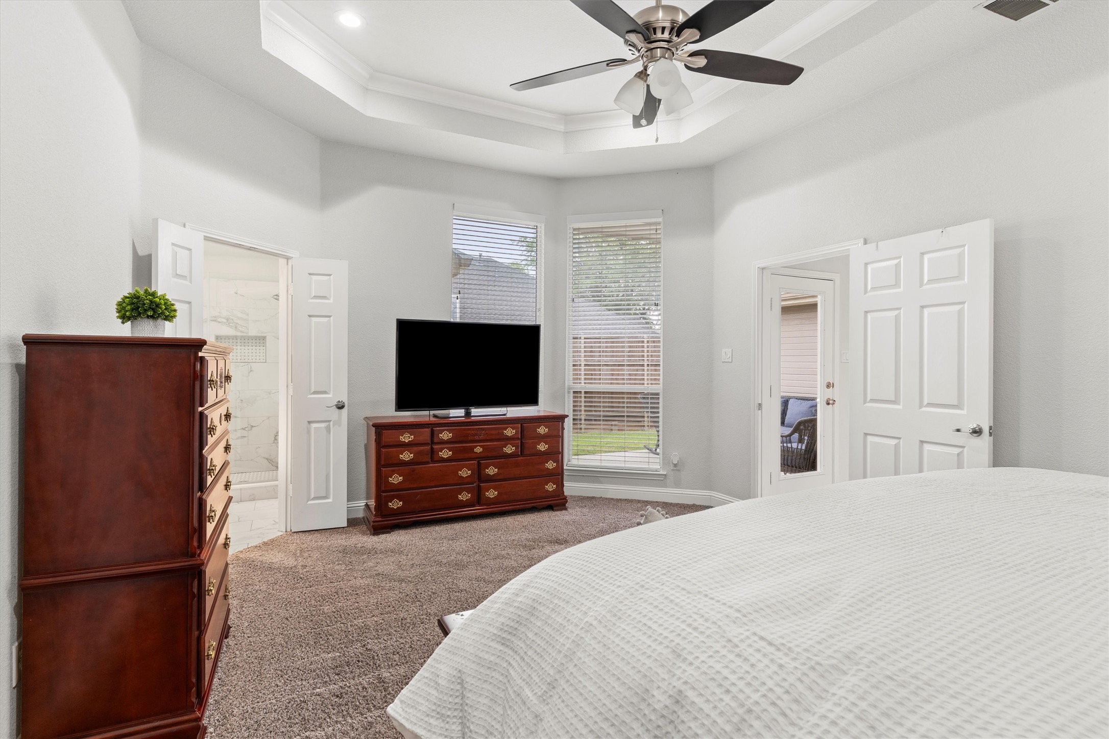 3305 Lake Highlands Drive