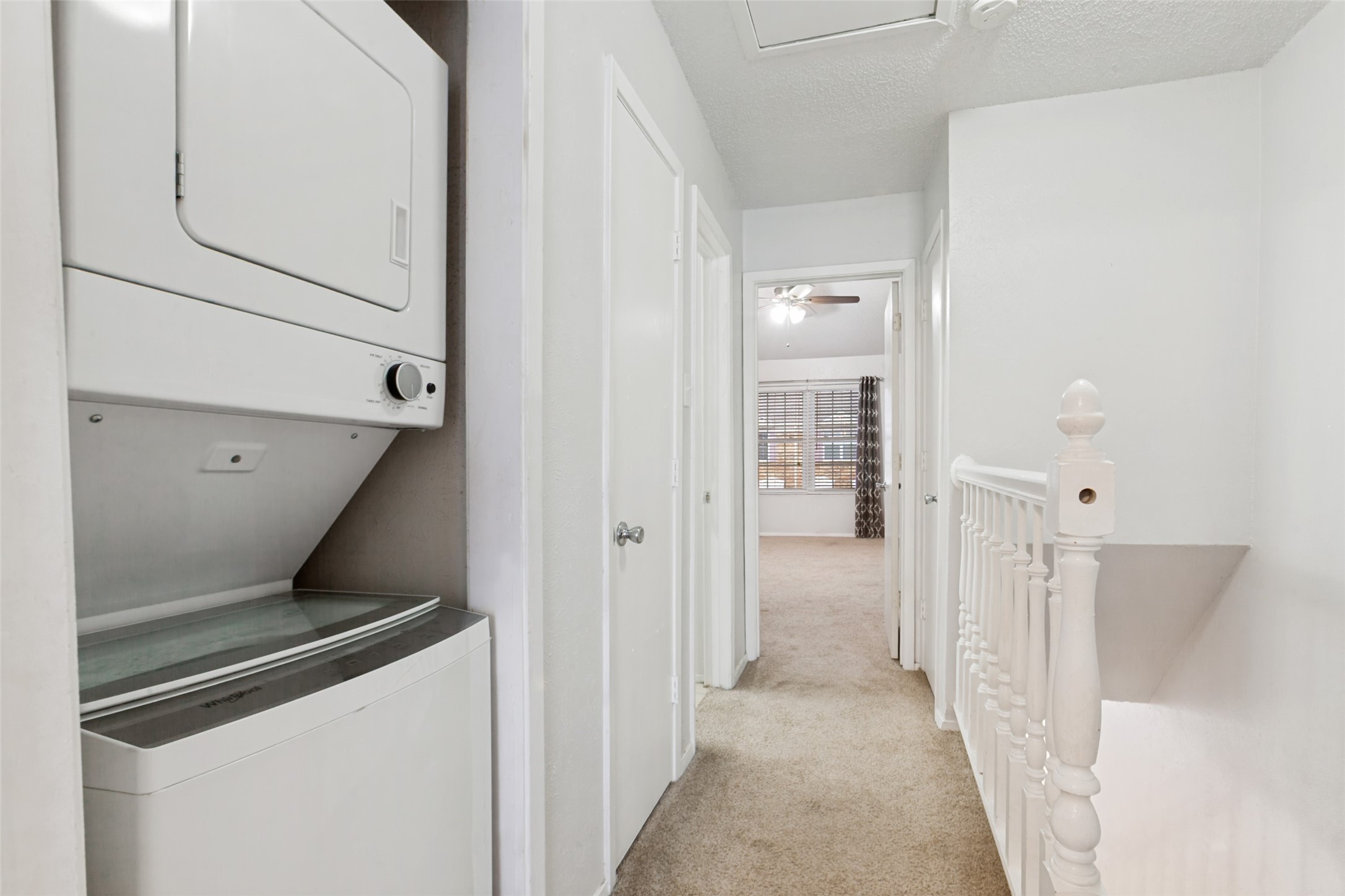 617 Carriagehouse Lane 3E