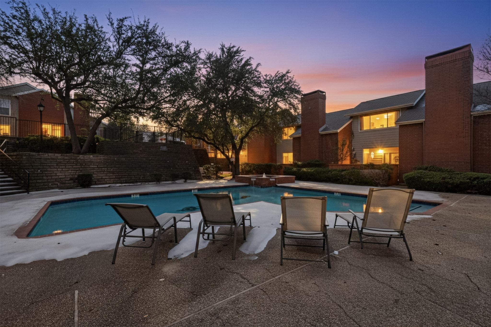 8404 Forest Lane 1305