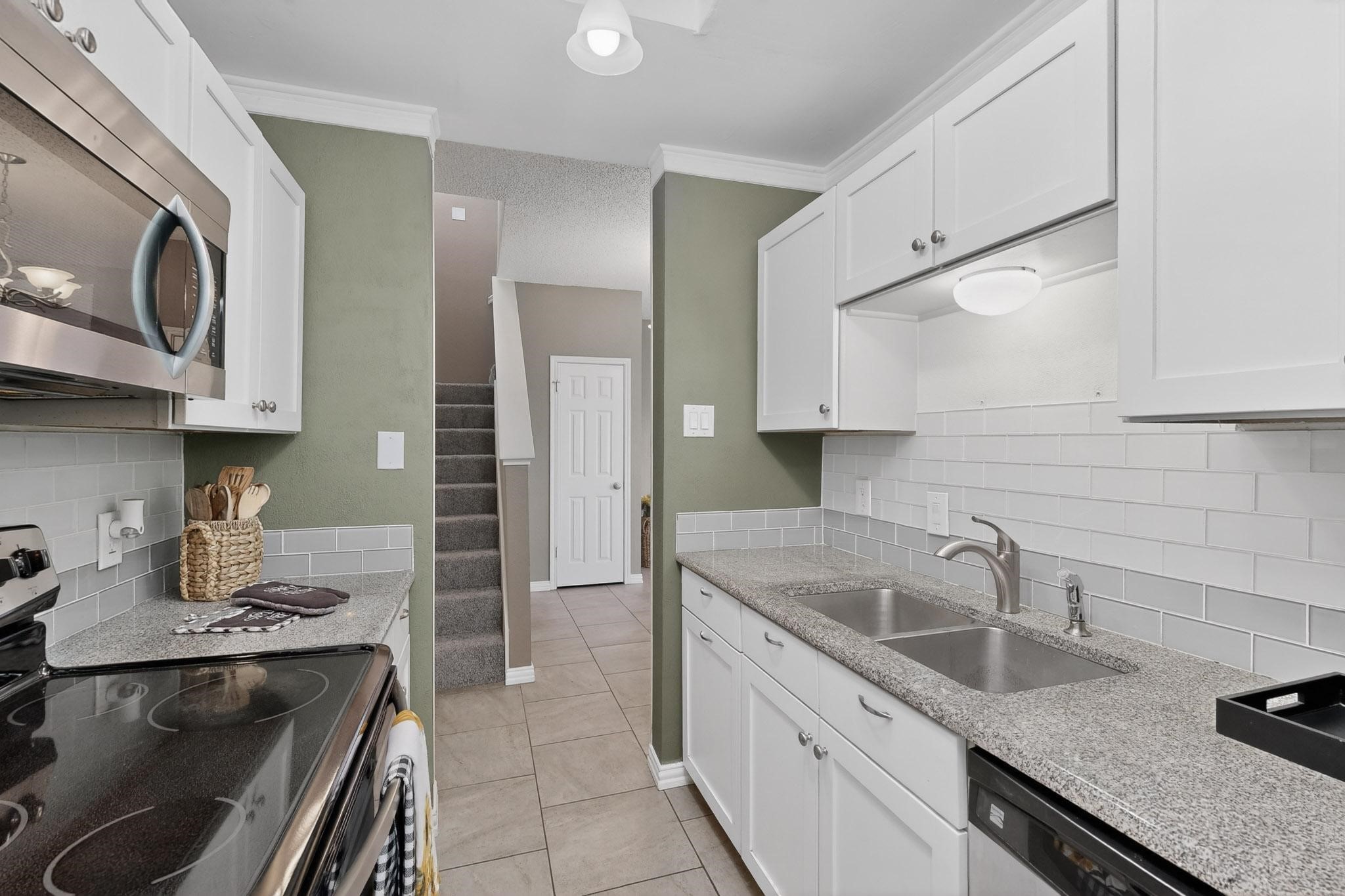 8404 Forest Lane 1305