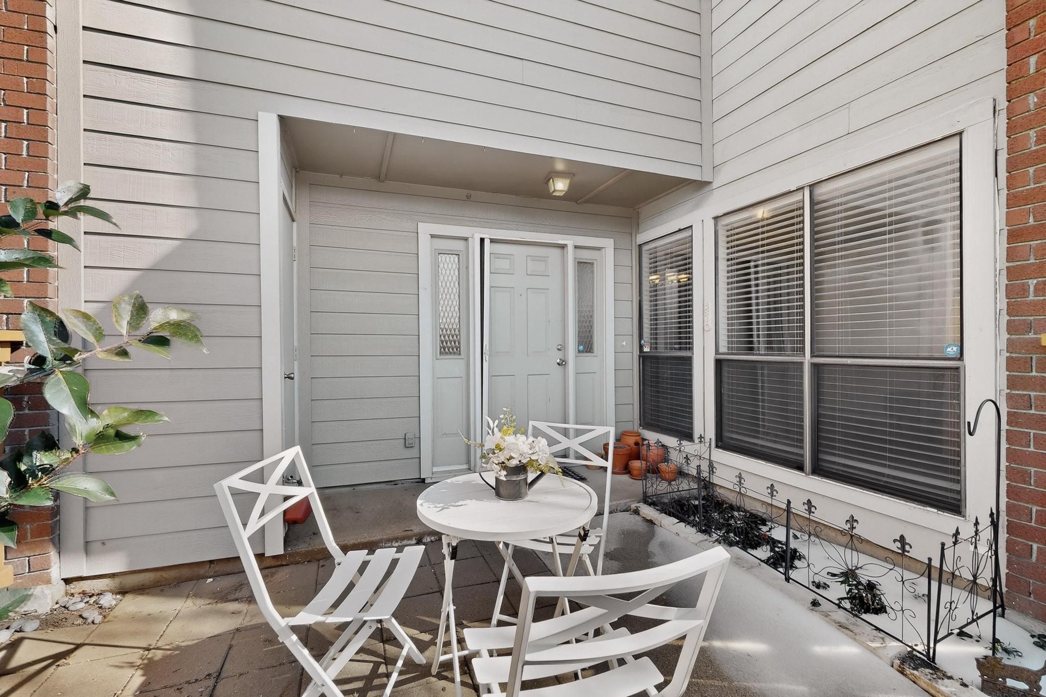 8404 Forest Lane 1305