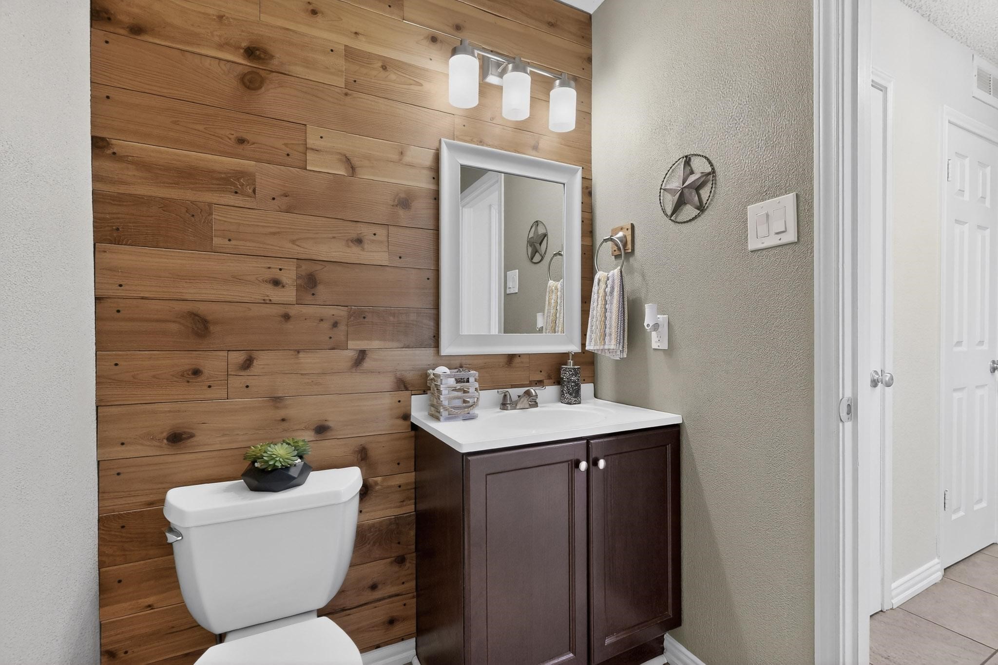 8404 Forest Lane 1305