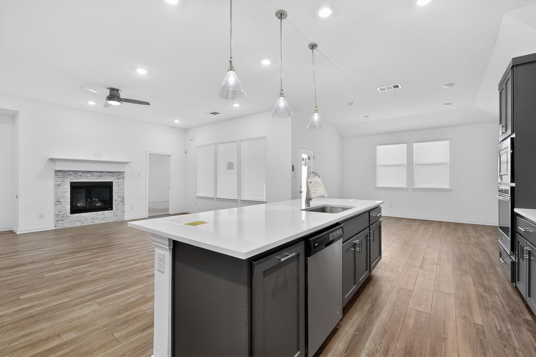 1756 Everglades Drive