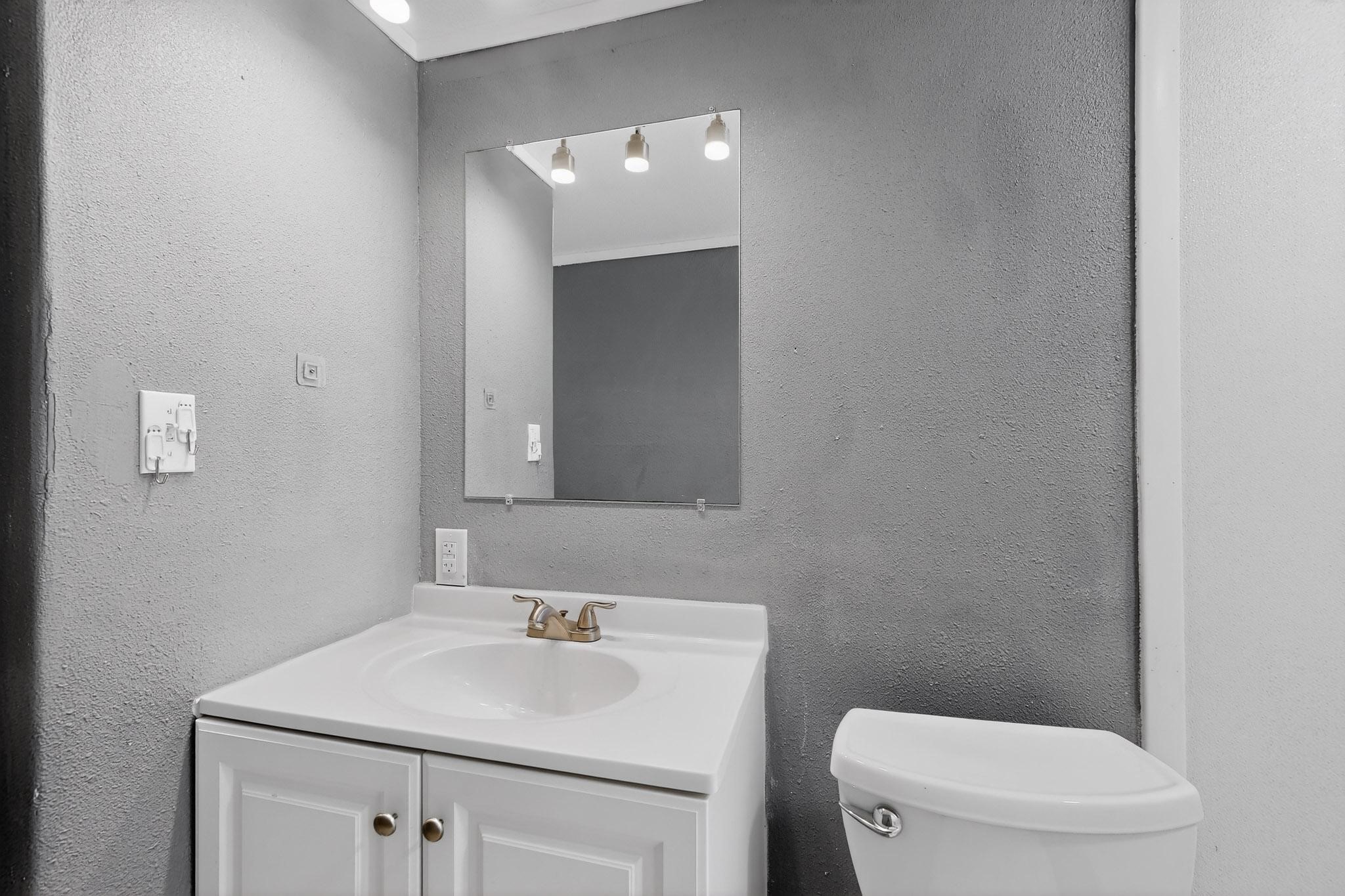 1421 Whippoorwill Way